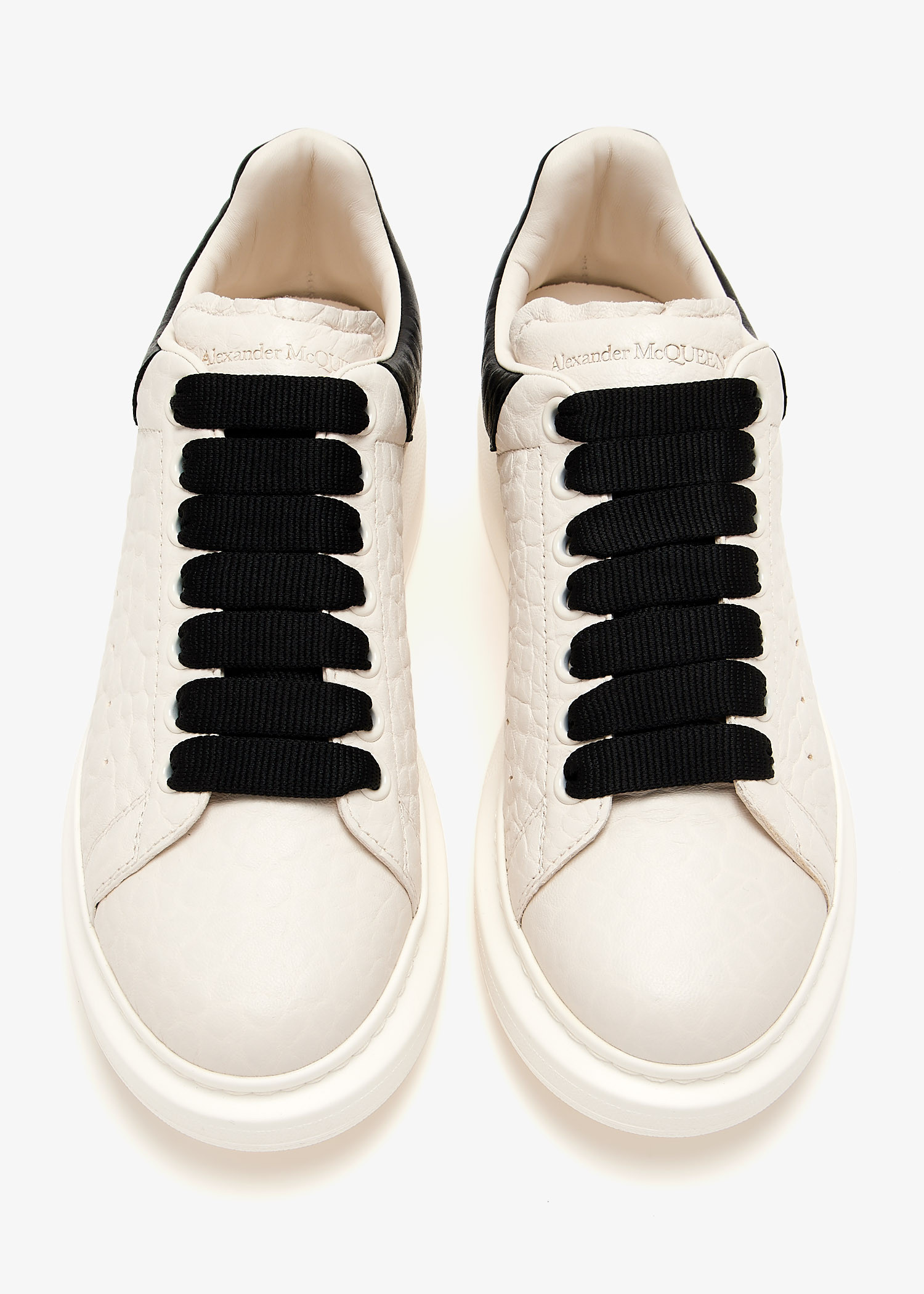 燕燕 McQueen Oversized sneakers for Women - Cream in UAE | Level