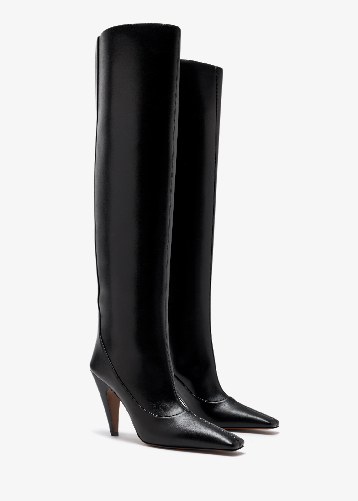 Stella McCartney Spur boots for Women - Black in USA | Level Shoes