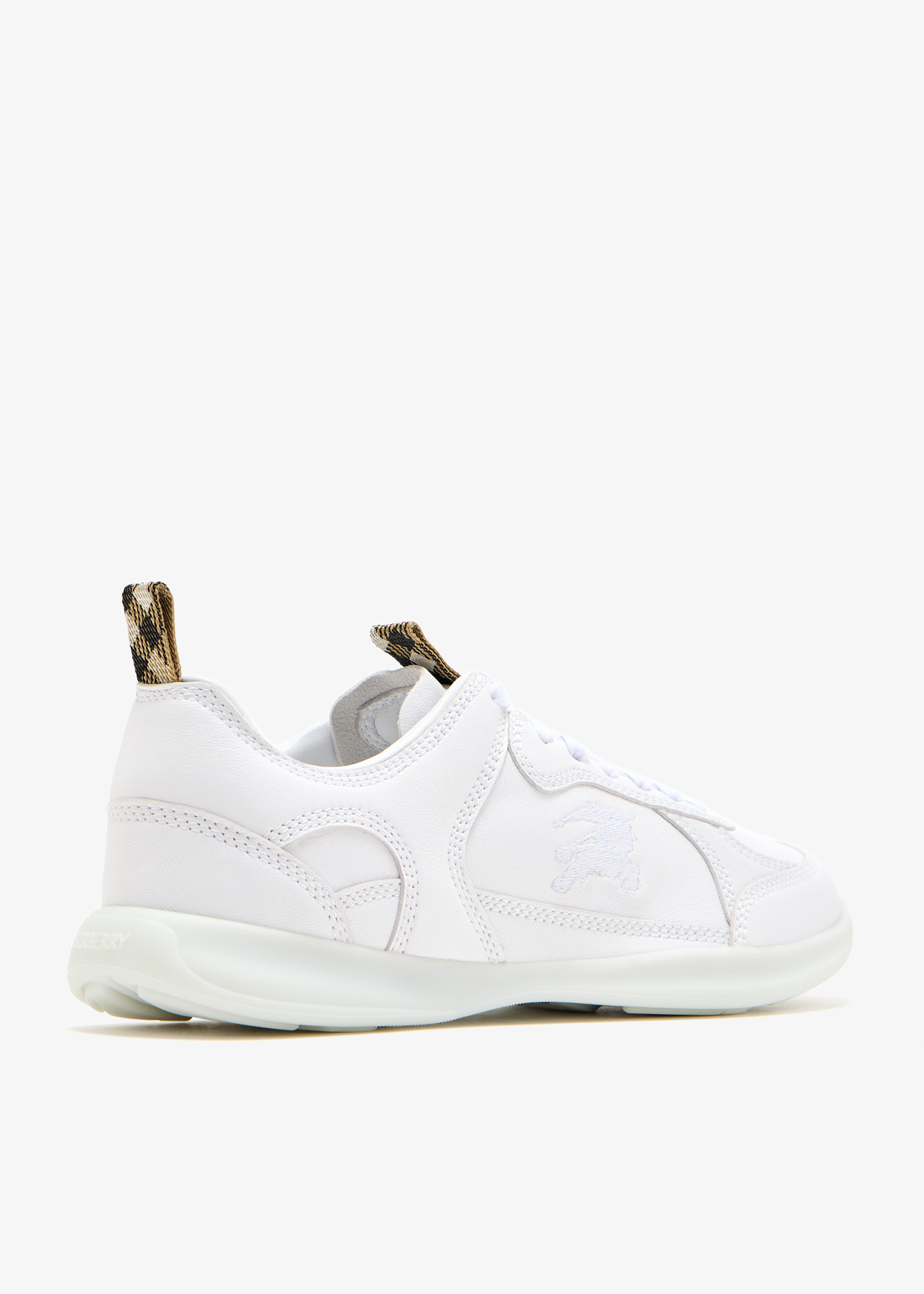 スニーカー BURBERRY Women Sneakers 8109190 A1462 white Burberry Matrix sneakers for Women - White in UAE | Level Shoes