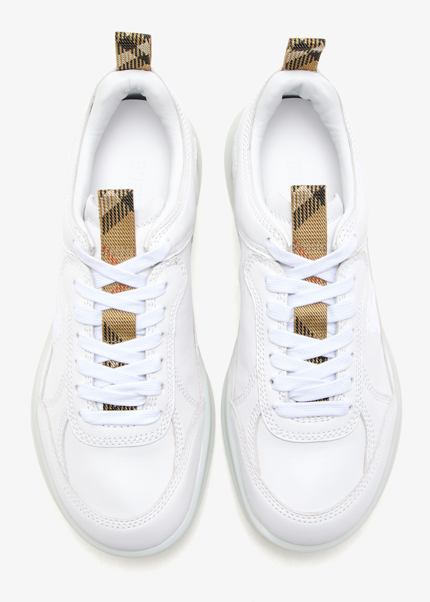 スニーカー BURBERRY Women Sneakers 8109190 A1462 White Burberry Matrix sneakers for Women - White in UAE | Level Shoes