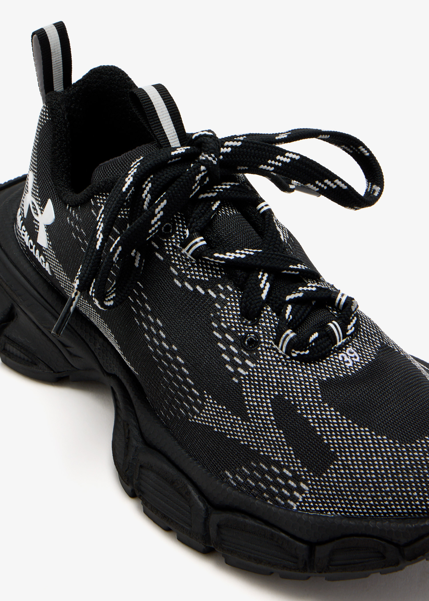スニーカー BALENCIAGA Women Sneakers 813794 WRUCU 1000 black 813794_WRUCU_1000.png.png?