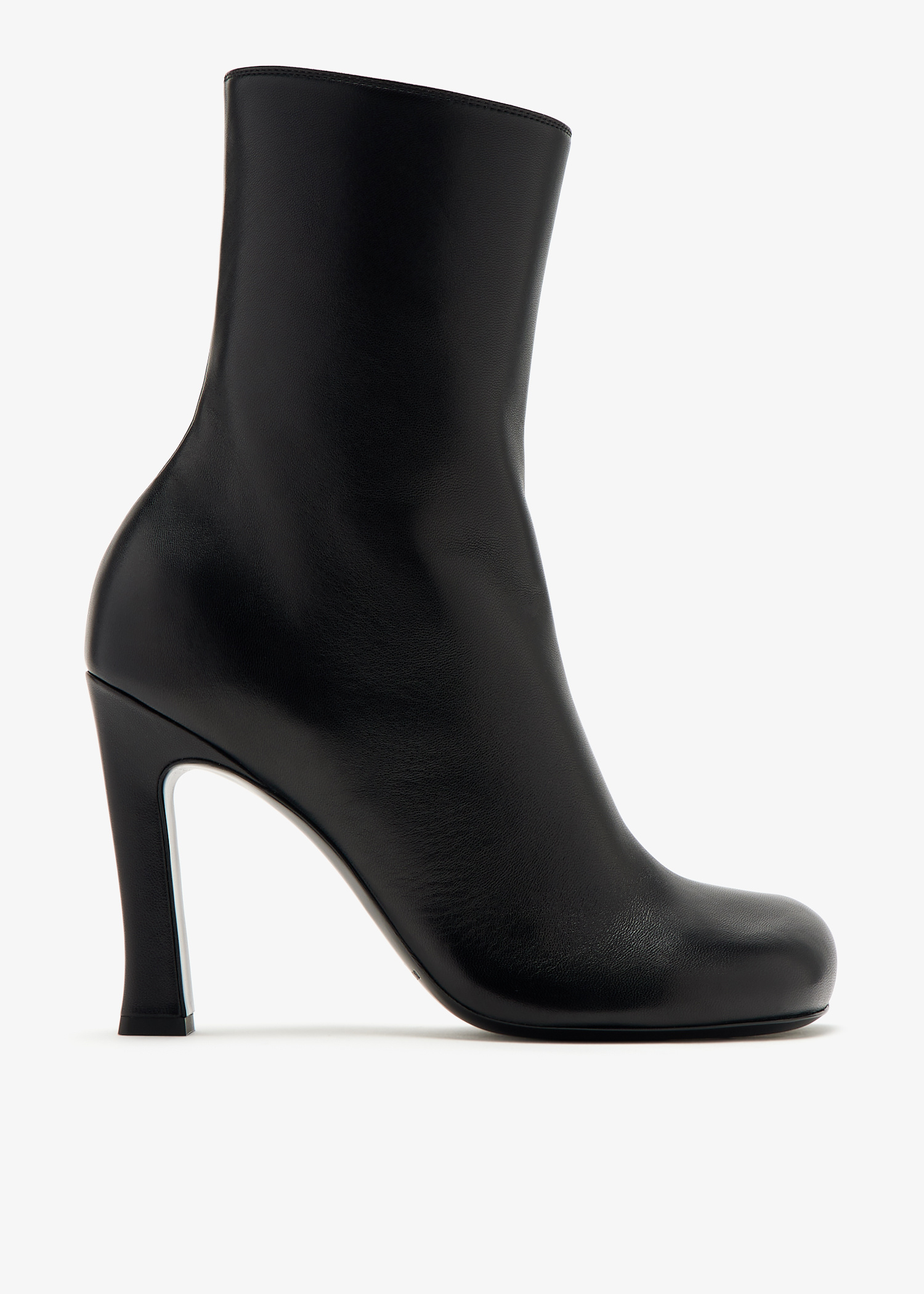 靴 BOTTEGA VENETA Bottega Veneta Nico 踝靴女士- 黑色in UAE | Level Shoes