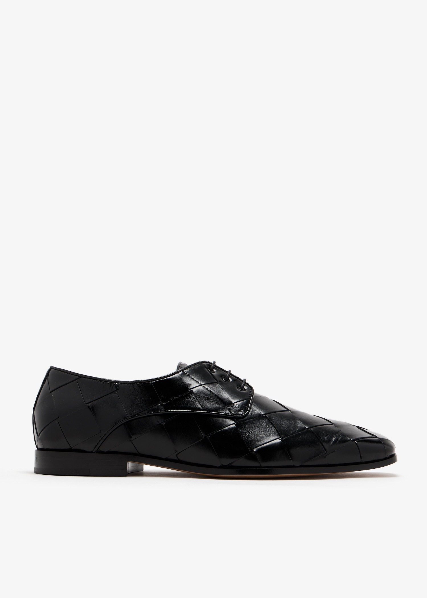 Bottega Veneta Roma lace-up shoes for Men - Black in UAE