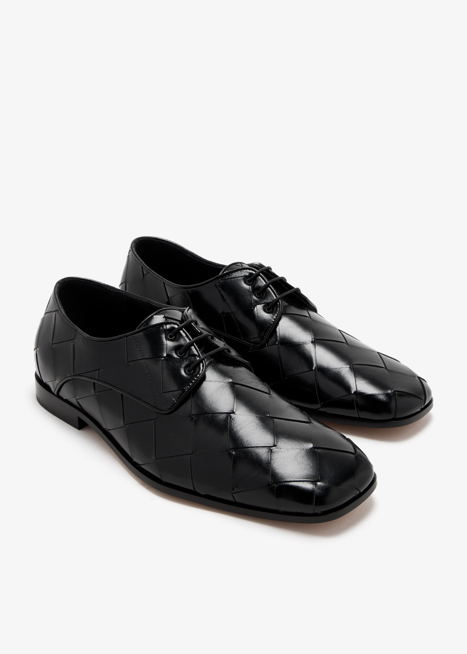 Bottega Veneta Roma lace-up shoes for Men - Black in UAE