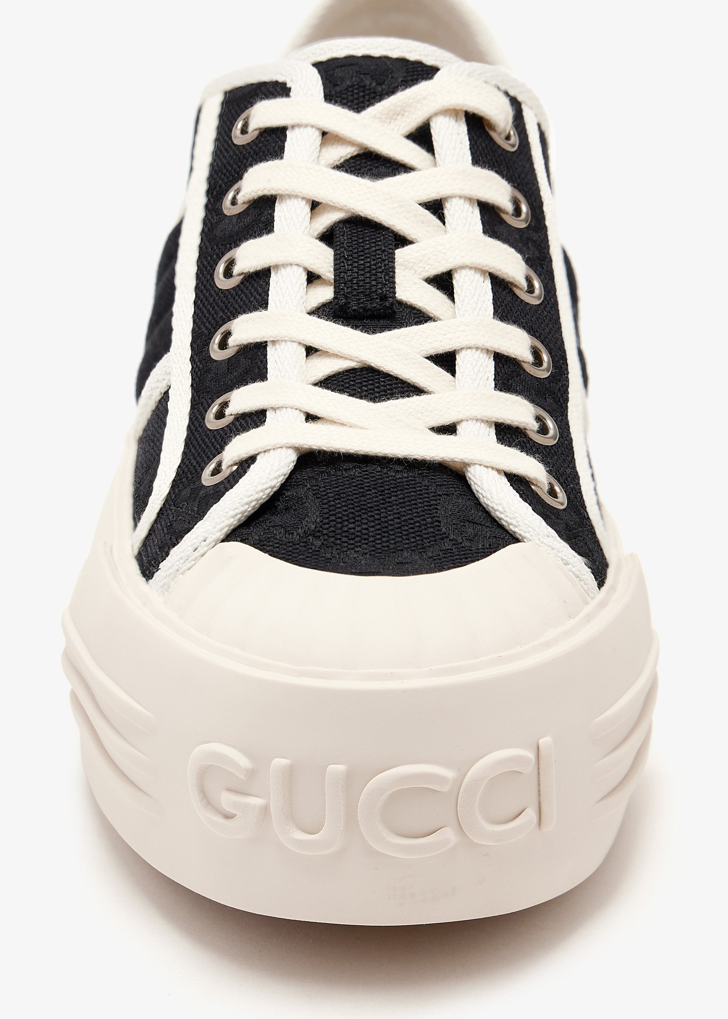 Suuusanページ Gucci Chunky sneakers for Women - Black in UAE | Level Shoes