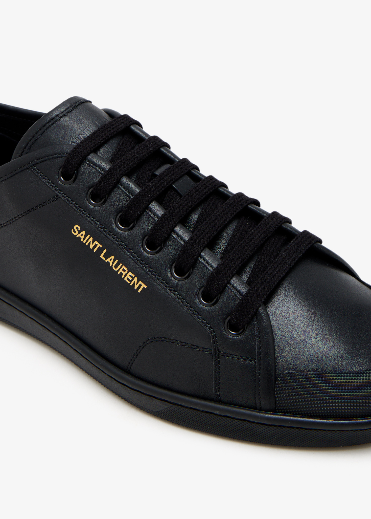 スニーカー SAINT LAURENT Men Sneakers 820087 00N00 1000 Black GYM sneakers in smooth leather | Saint Laurent | YSL US