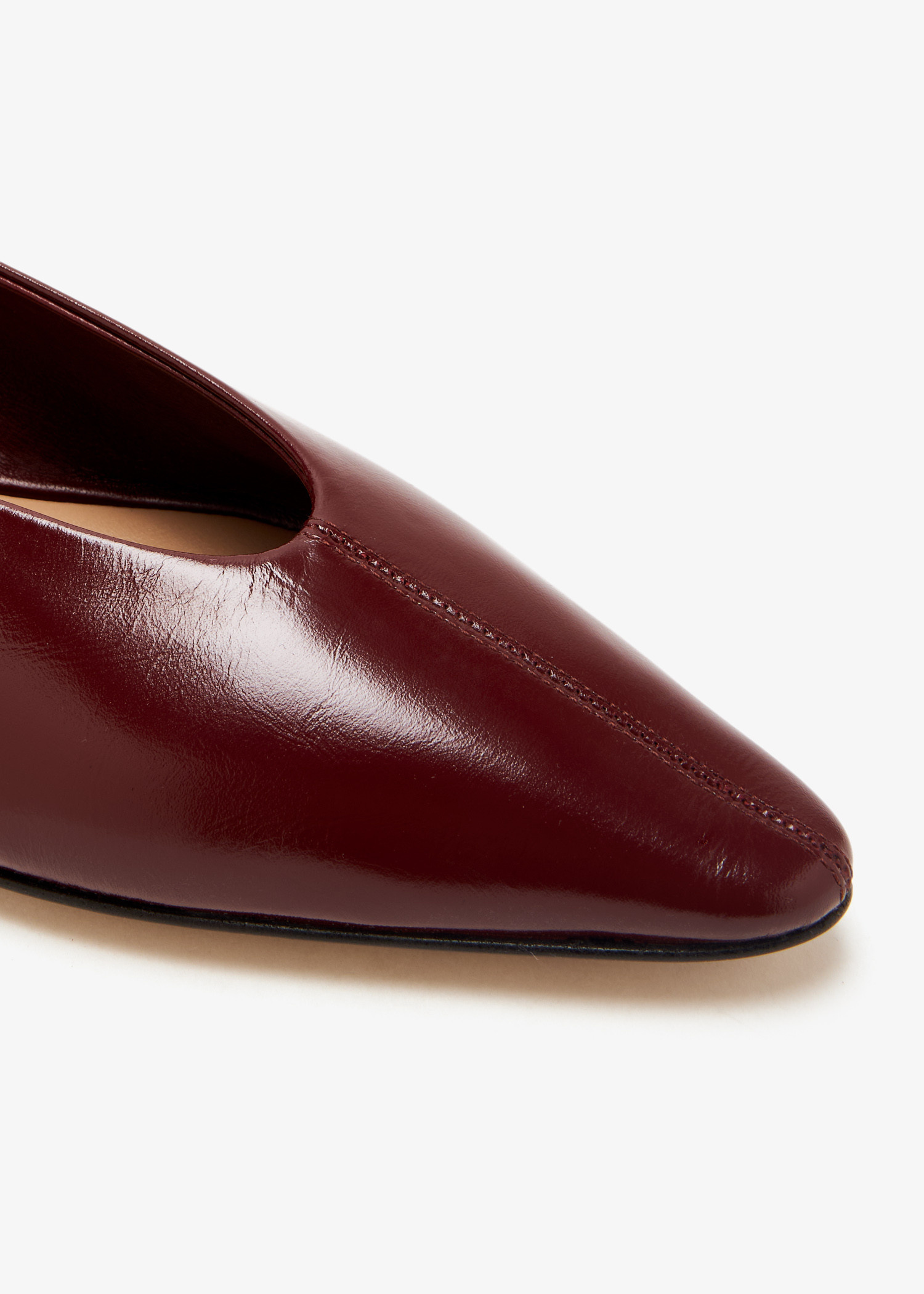 バレエシューズ BOTTEGA VENETA Burgundy Sofia ballet flats Bottega Veneta Maroon Sofia Ballet Flats for Women Online