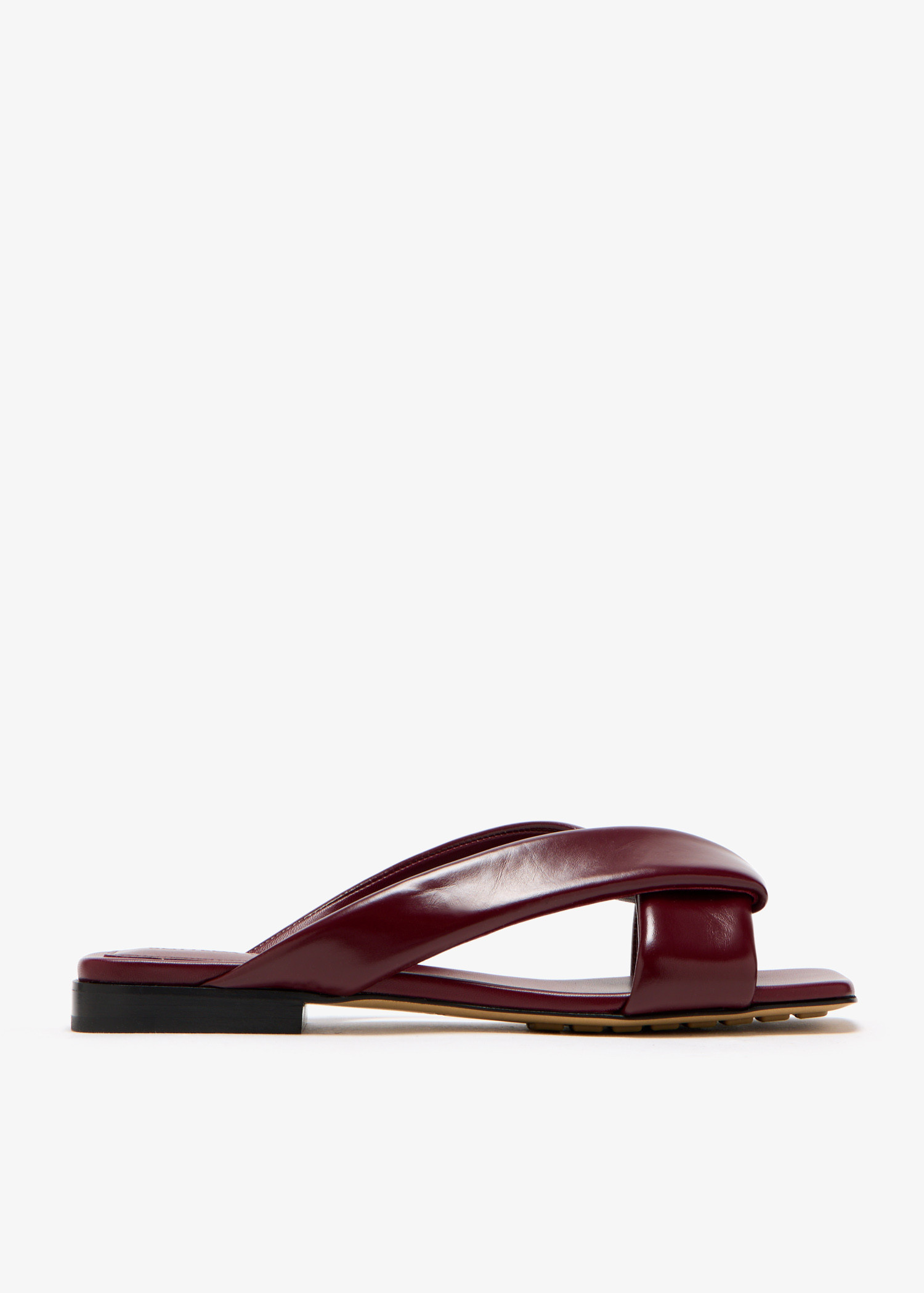 サンダル・ミュール Bottega Veneta Dark Brown Leather Riva Slippers BOTTEGA VENETA Riva intrecciato leather slides | NET-A-PORTER