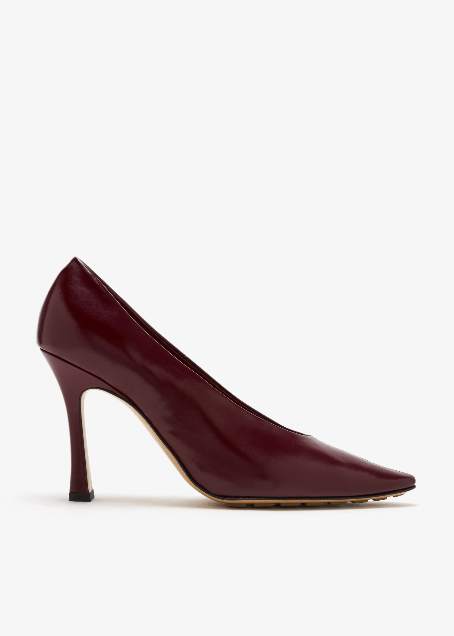 Bottega Veneta Sofia pumps for Women - Burgundy in UAE