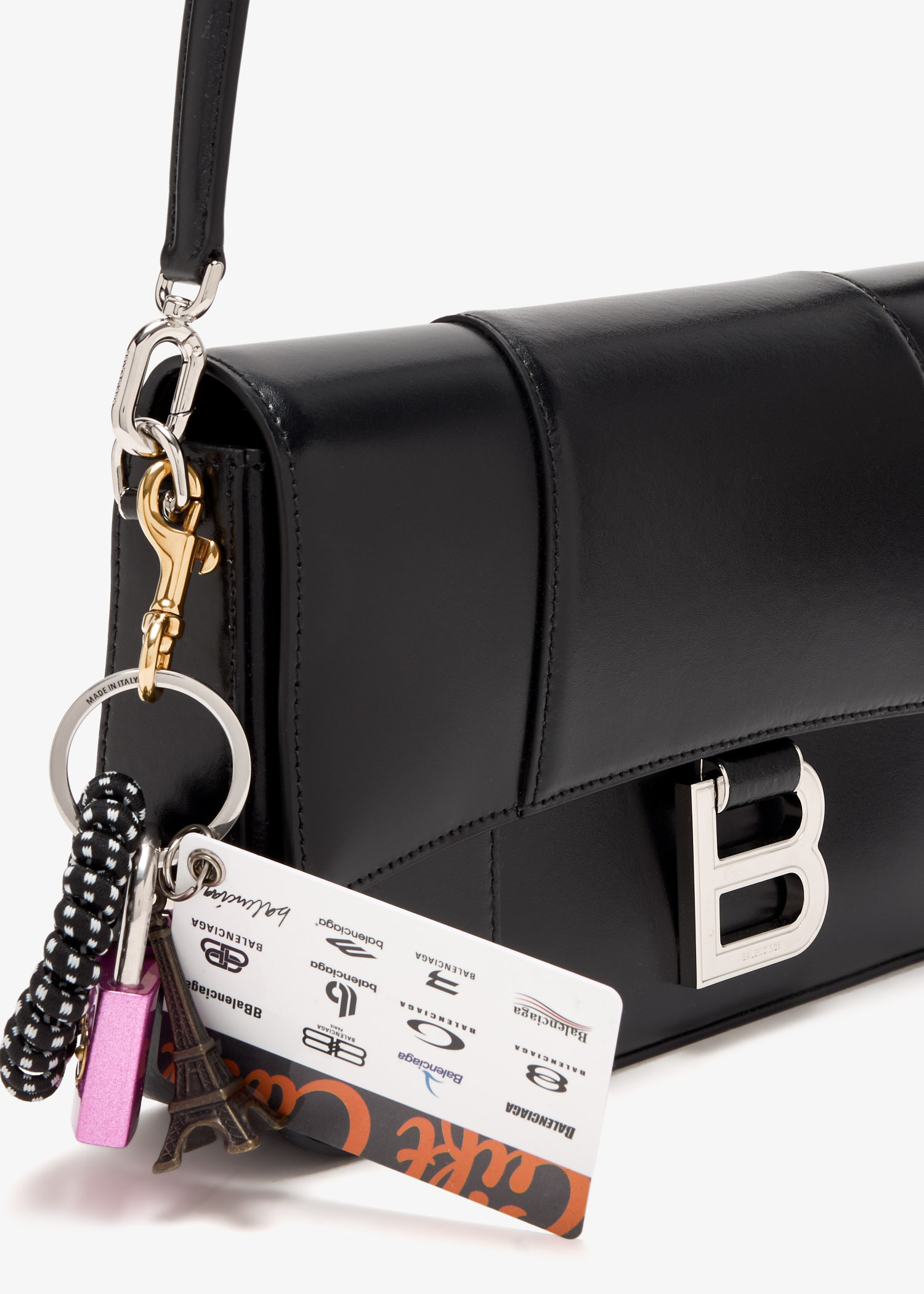 トートバッグ BALENCIAGA FW25 Shoulder bags (823058 2AA9S9104) BALENCIAGA FW25 Shoulder bags (823058 2ABEK1000) (BALENCIAGA