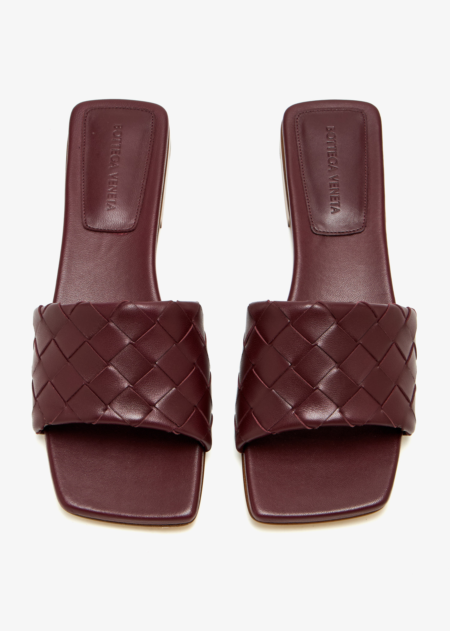 Bottega Veneta Parco flat mules for Women - Burgundy in UAE