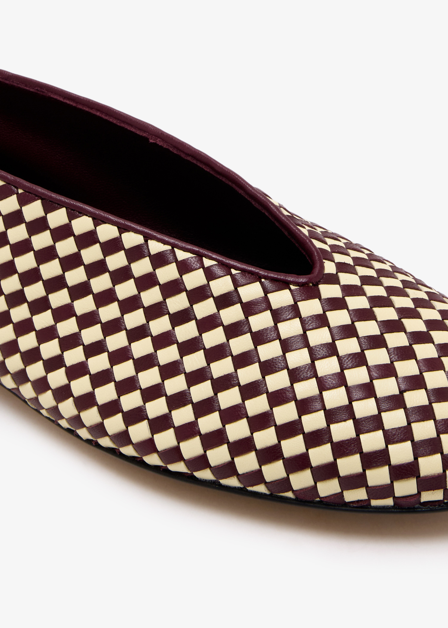 Bottega Veneta Rosa ballerinas for Women - Beige in UAE
