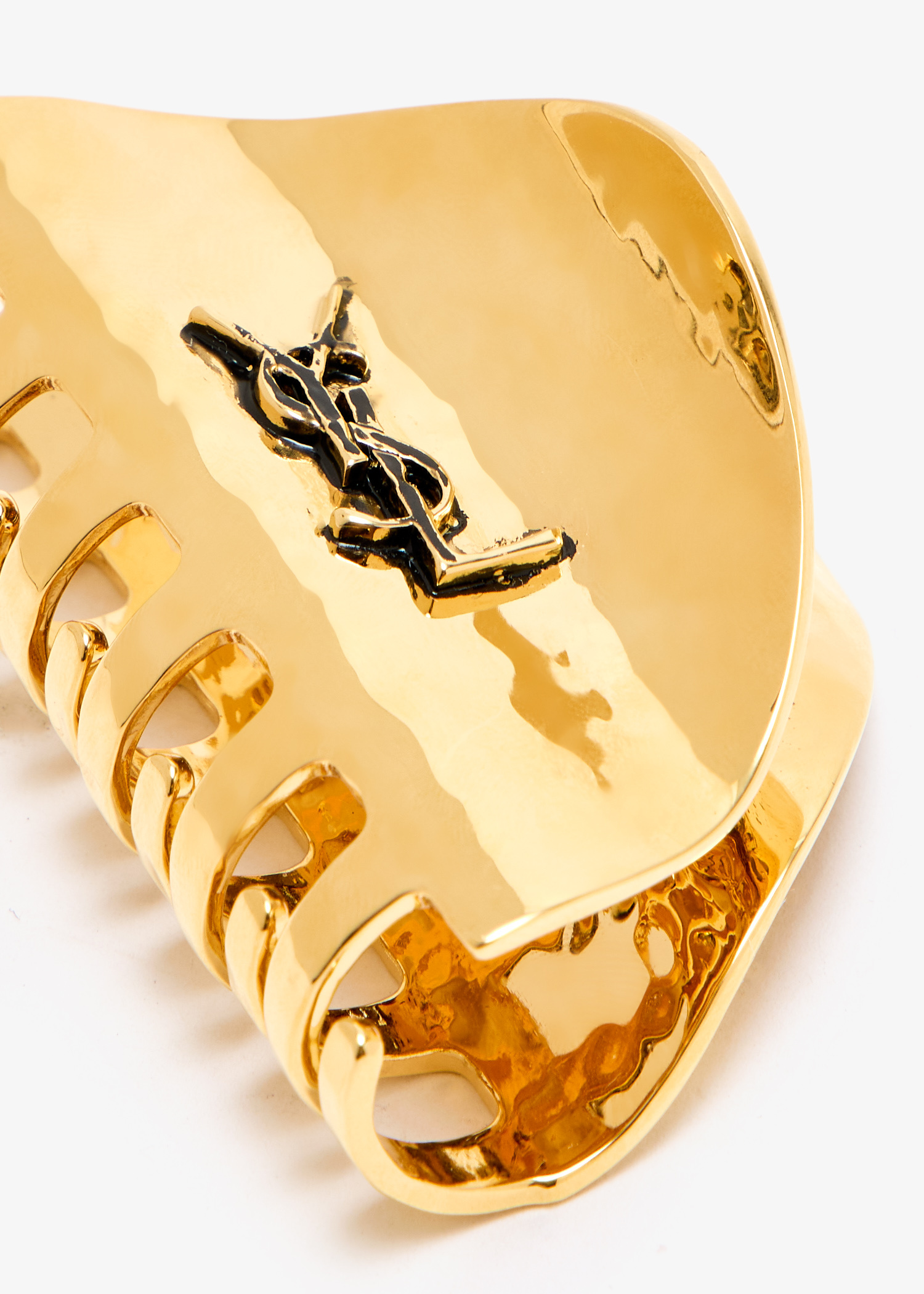 SAINT LAURENT ゴールド クリーパー Saint Laurent Cassandre claw clip for Women - Gold in UAE