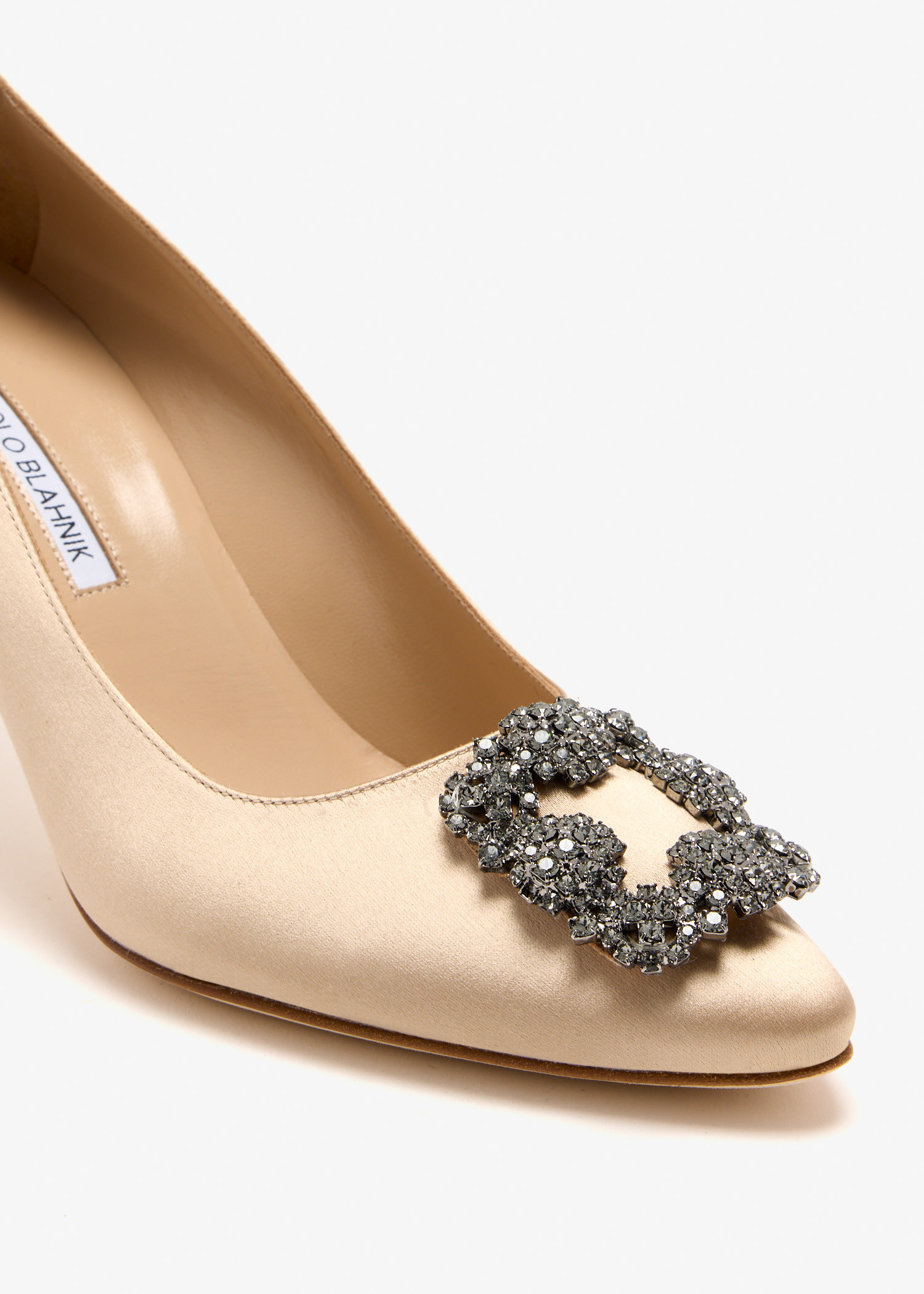 MANOLO BLAHNIK 35 ハンギシ　ゴールド　ベージュ Manolo Blahnik Hangisi satin pumps for Women - Beige in UAE