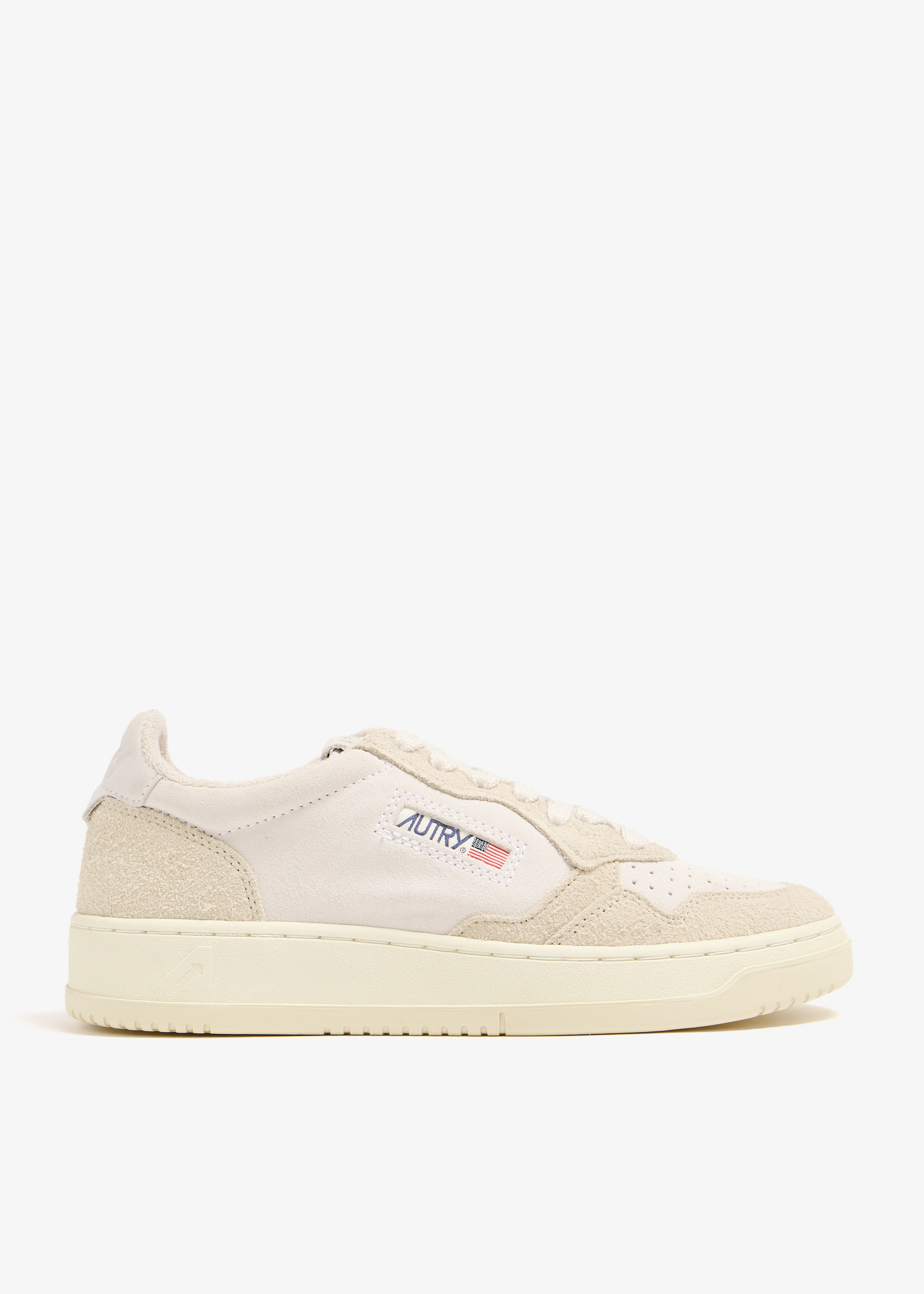 Autry Medalist low sneakers for Men - Beige in UAE | Level Shoes