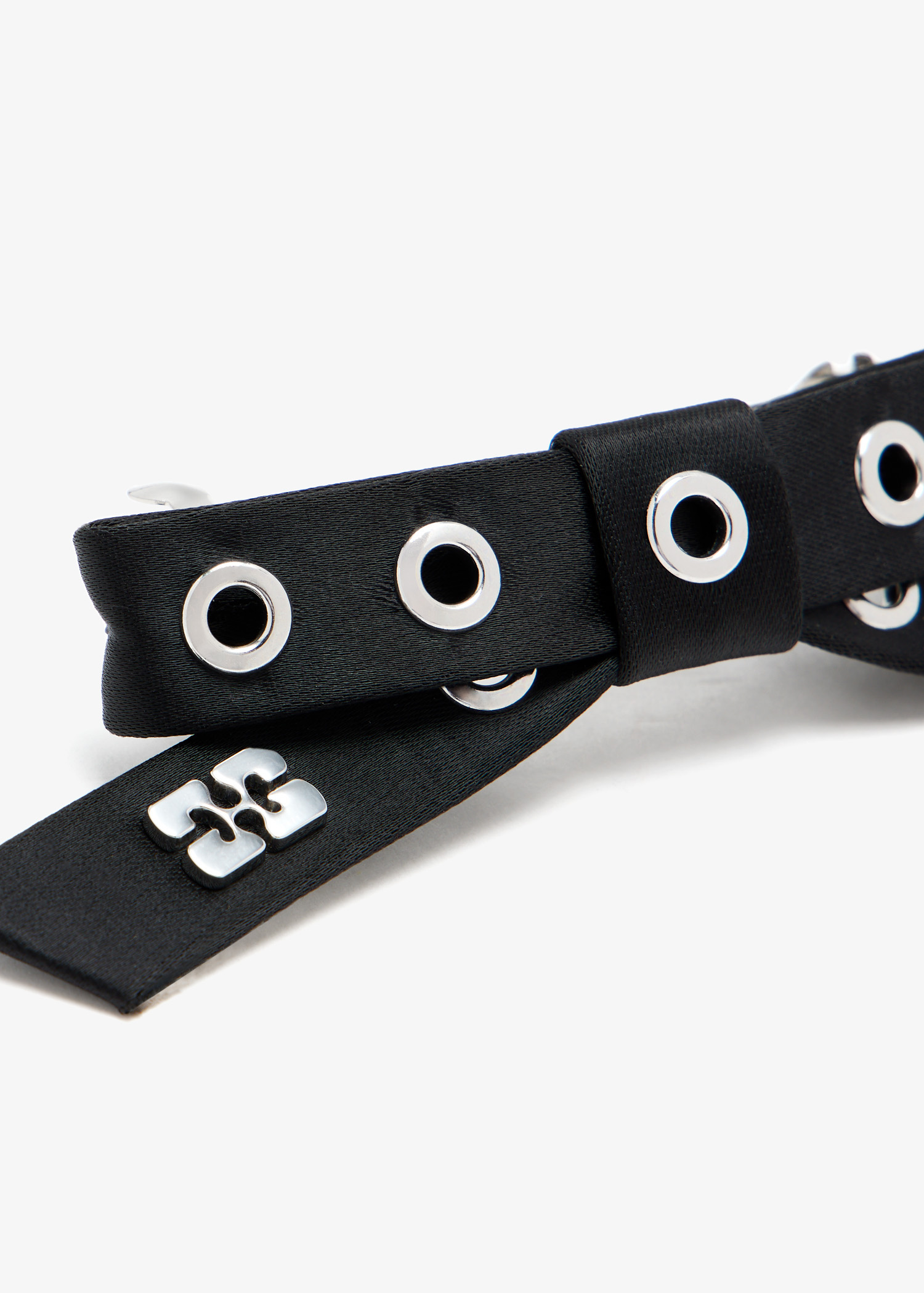 Ganni Eyelet Bow barrette for Women - Black in UAE | Level Shoes