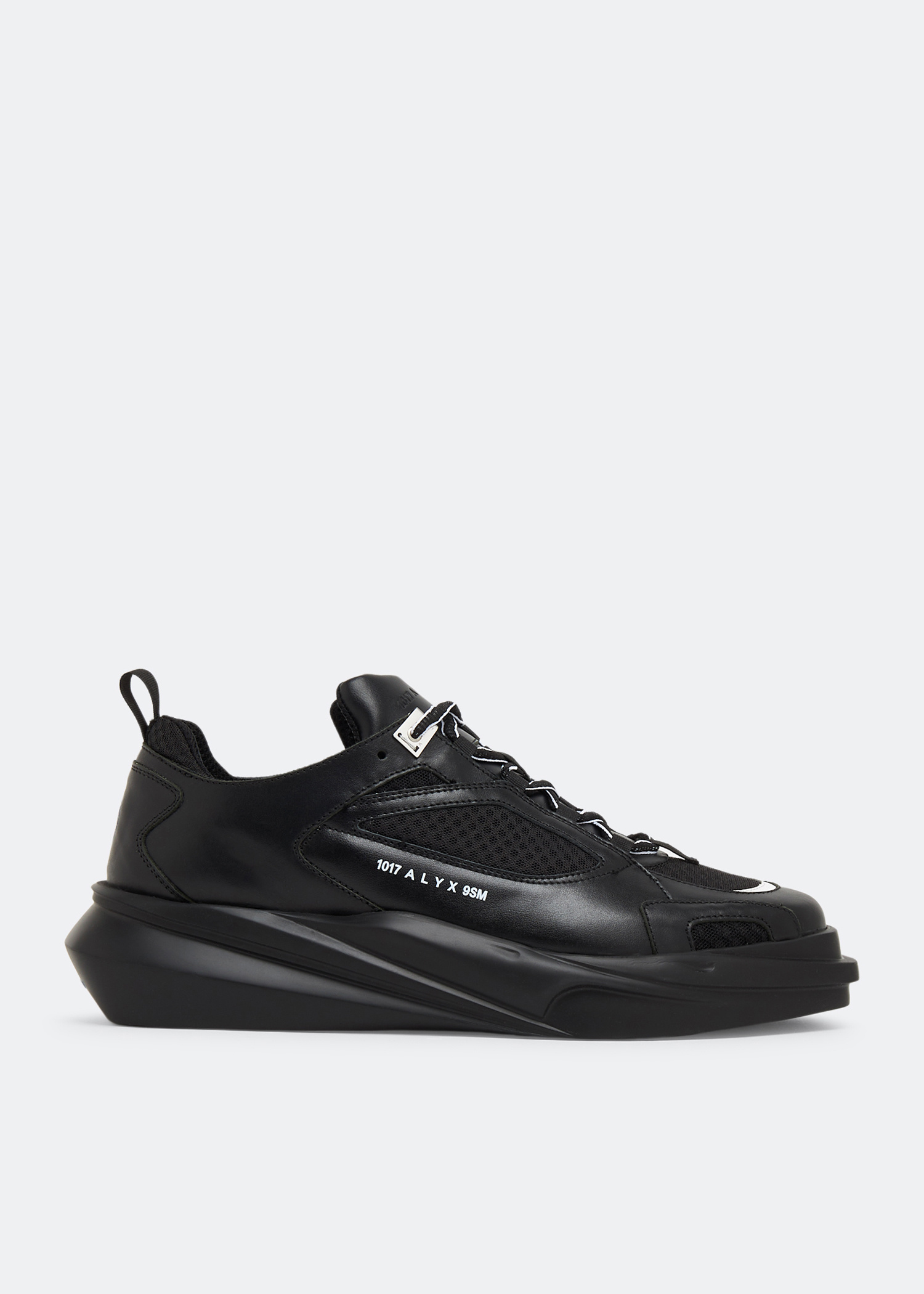 スニーカー ALYX SNEAKER (AAUSN0029LE03 MTY0001) Alyx Mono hiking sneakers for Men - Black in Qatar | Level Shoes