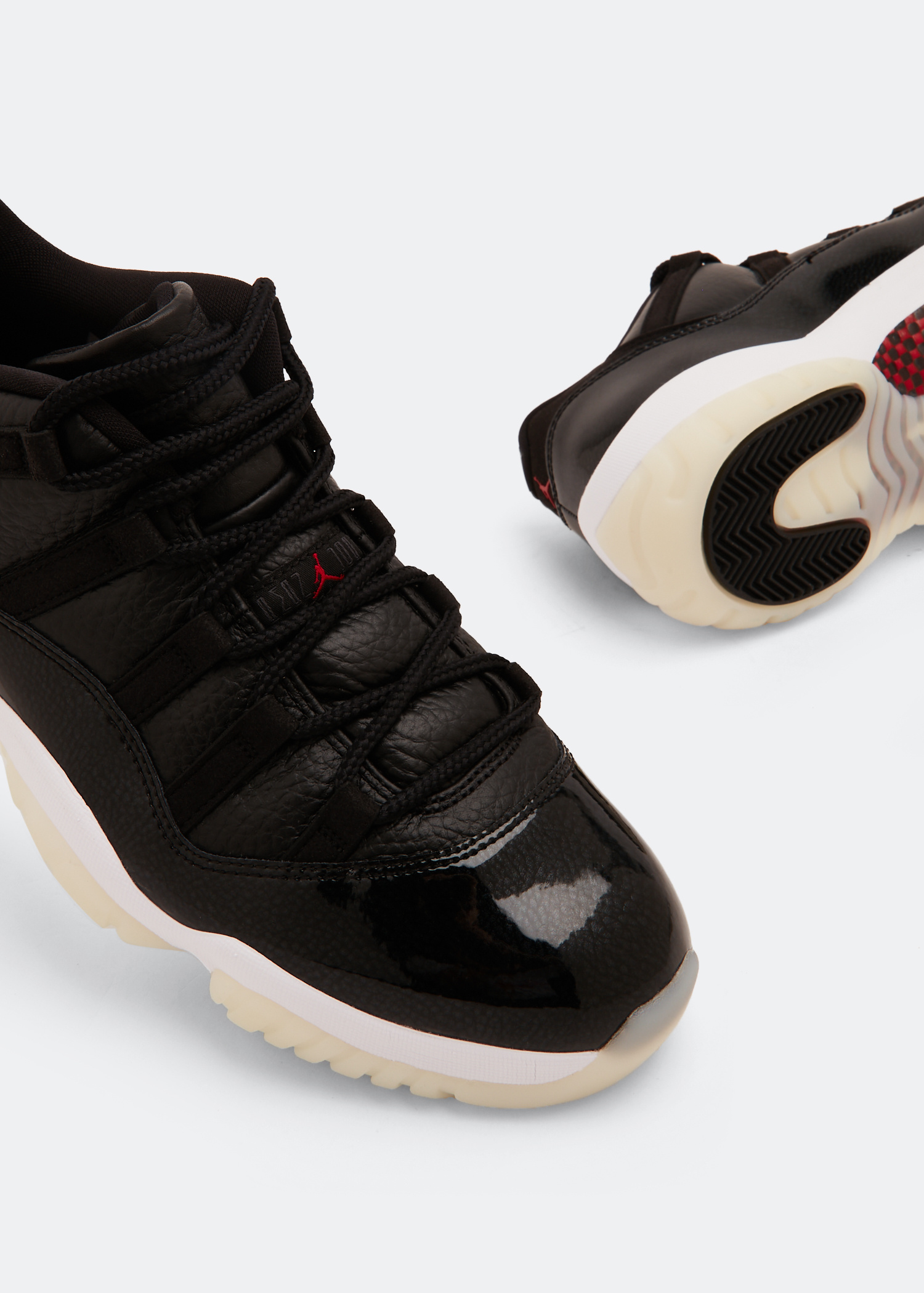 Nike Air Jordan 11 Low '72-10' sneakers for Men - Black in UAE