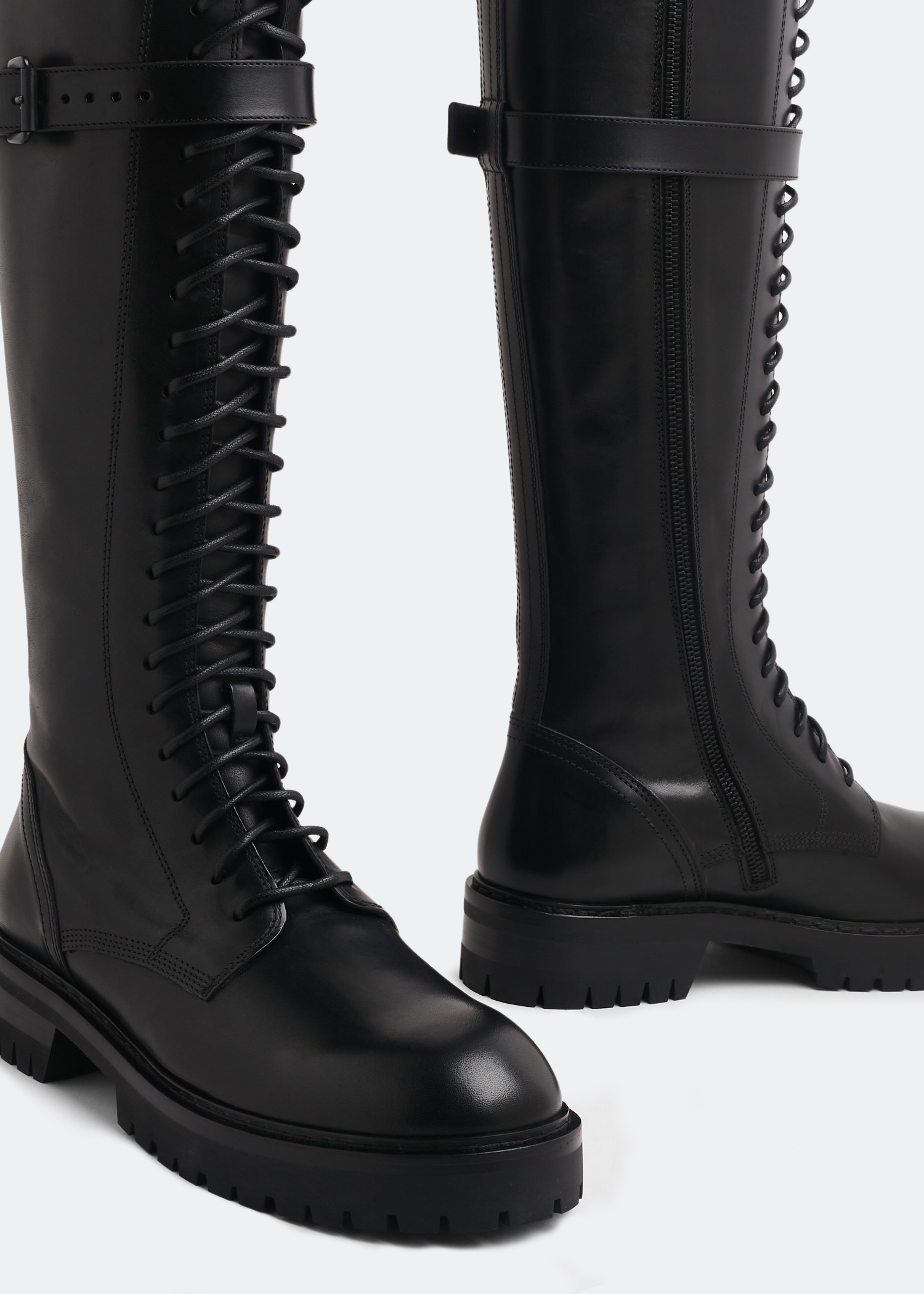 Ann Demeulemeester Alec 高筒靴女士- 黑色| Level Shoes 阿联酋站