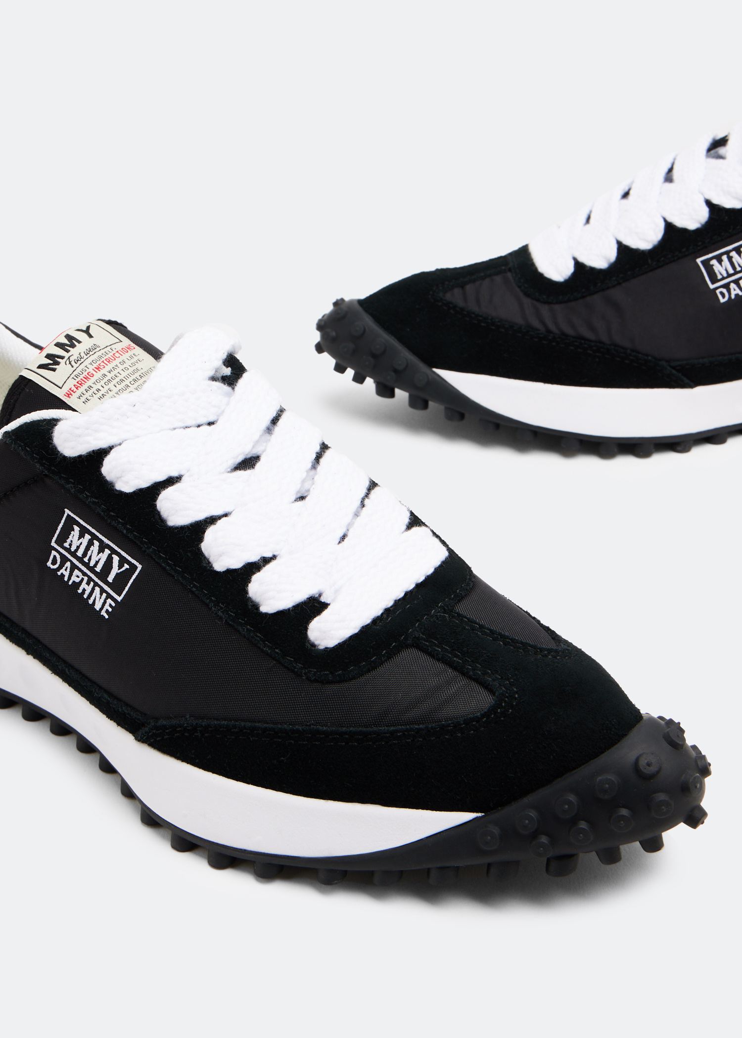 Maison Mihara Yasuhiro Daphne sneakers for Men - Black in UAE