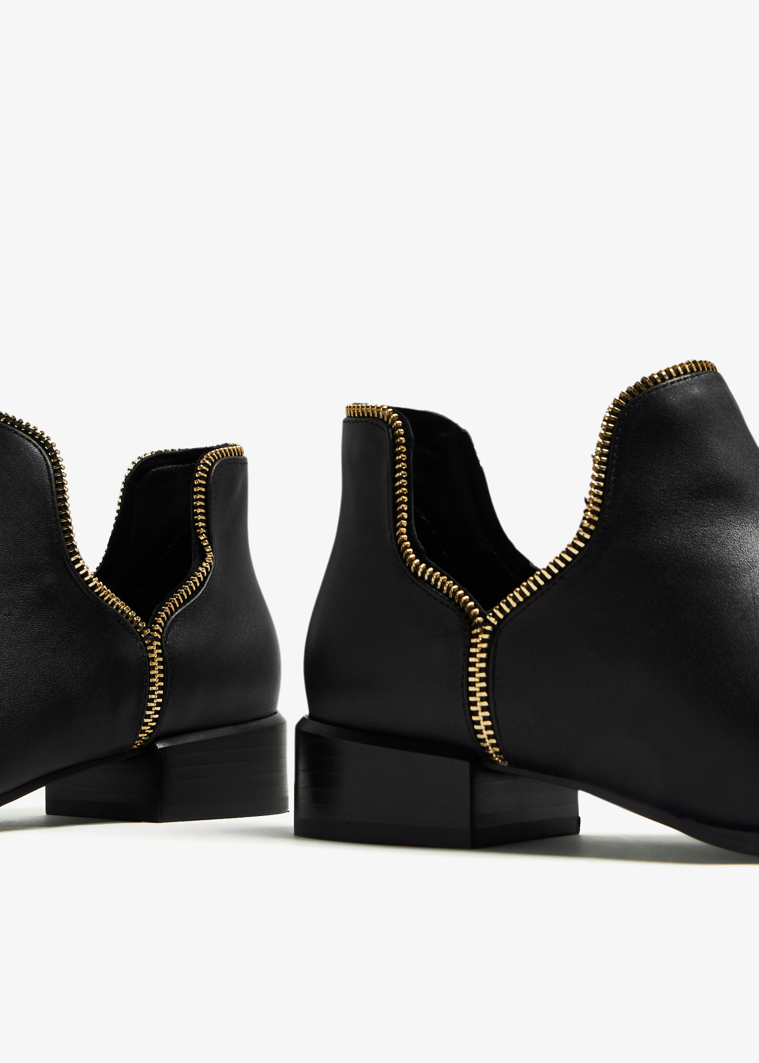 Senso Bailey VI boots for Women - Black in UAE | Level Shoes