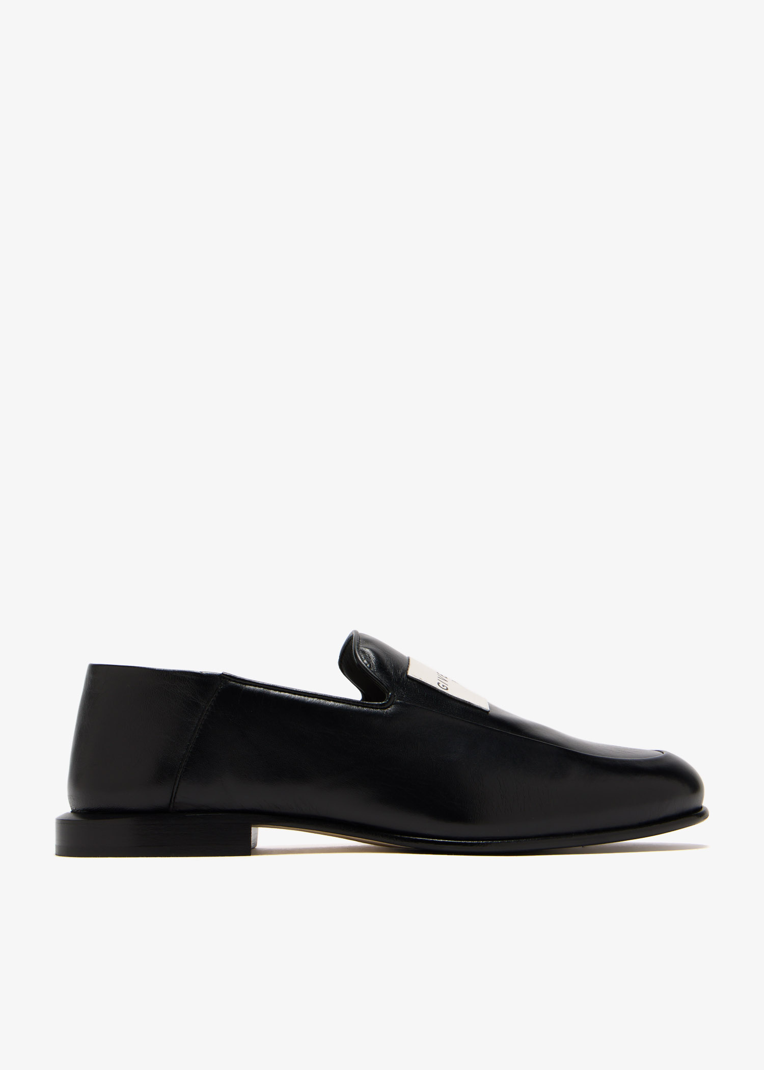 Givenchy Label loafers for Women - Black in UAE | Level Shoes