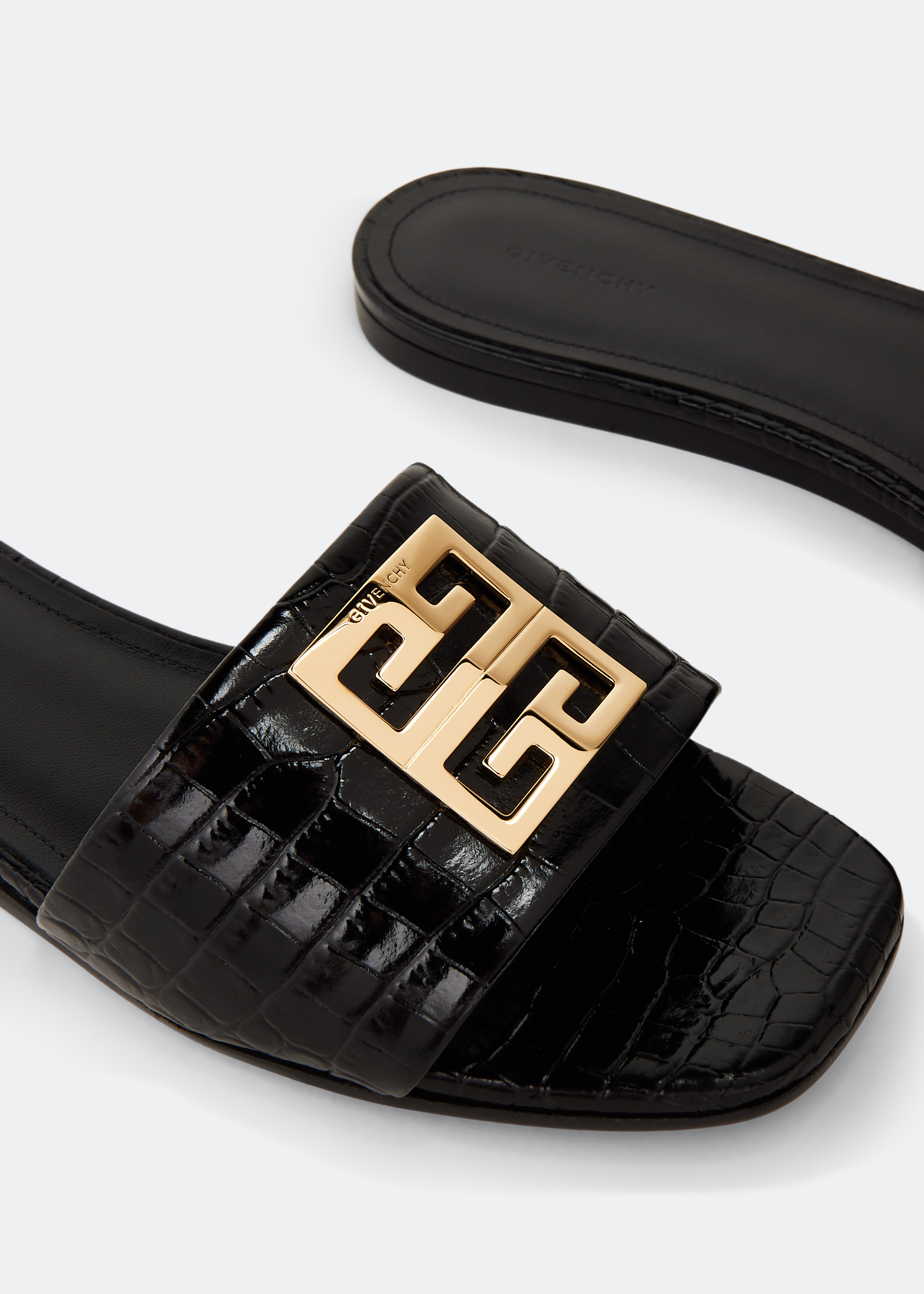 サンダル・ミュール GIVENCHY Women Sandals BE3099E28M 001BLACK Black sepatu sandals Givenchy Women Marshmallow in Black Rubber