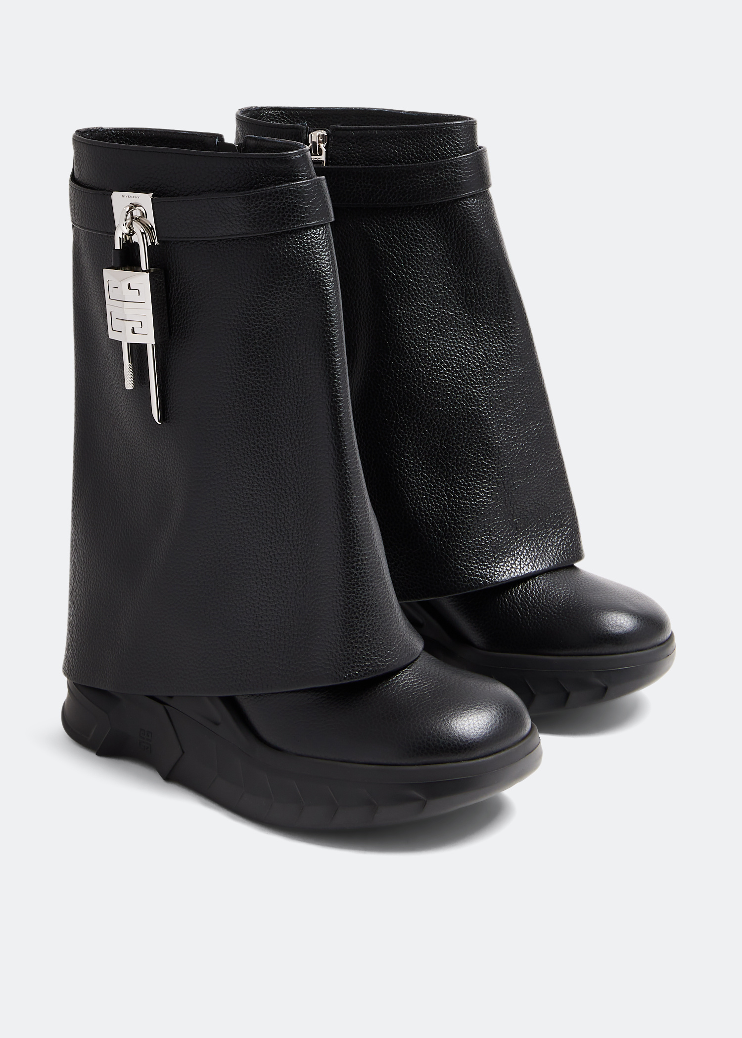 Givenchy Shark Lock ankle biker boots for Women - Black in Givenchy Shark Lock ankle biker boots for Women - Black in