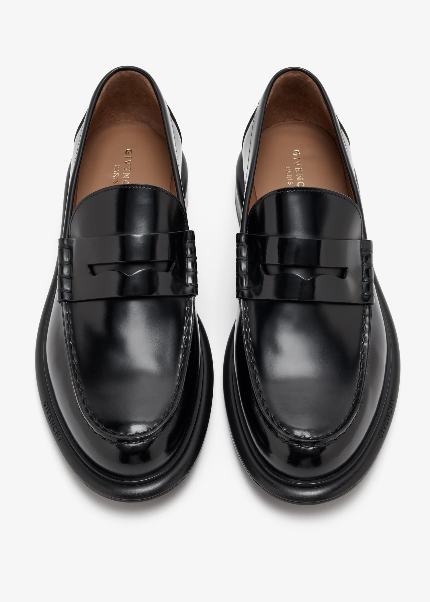 Givenchy Gent loafers for Men - Black in UAE | Level Shoes