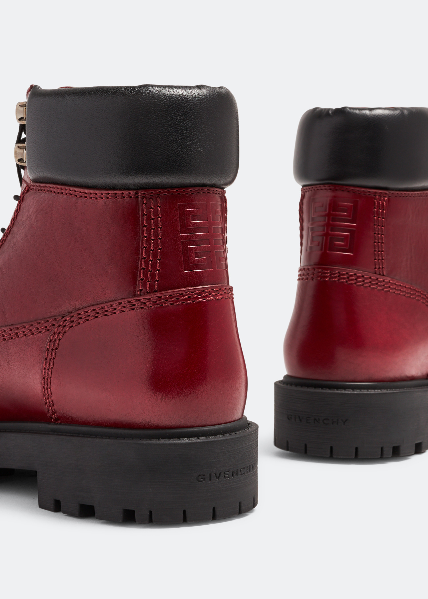 ブーツその他 GIVENCHY Woman Boots Red BE603KE0YP 600 Shark Lock ankle boots in leather | Givenchy CA | Givenchy