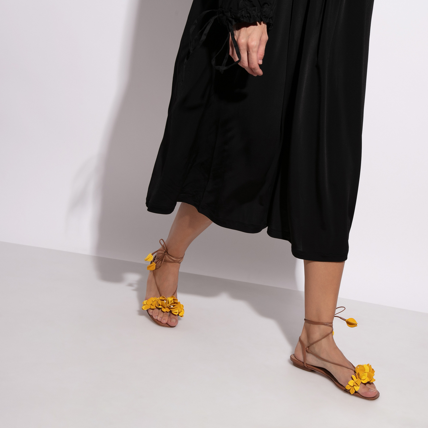 Aquazzura Bougainvillea laced flat sandals for Women - Brown in