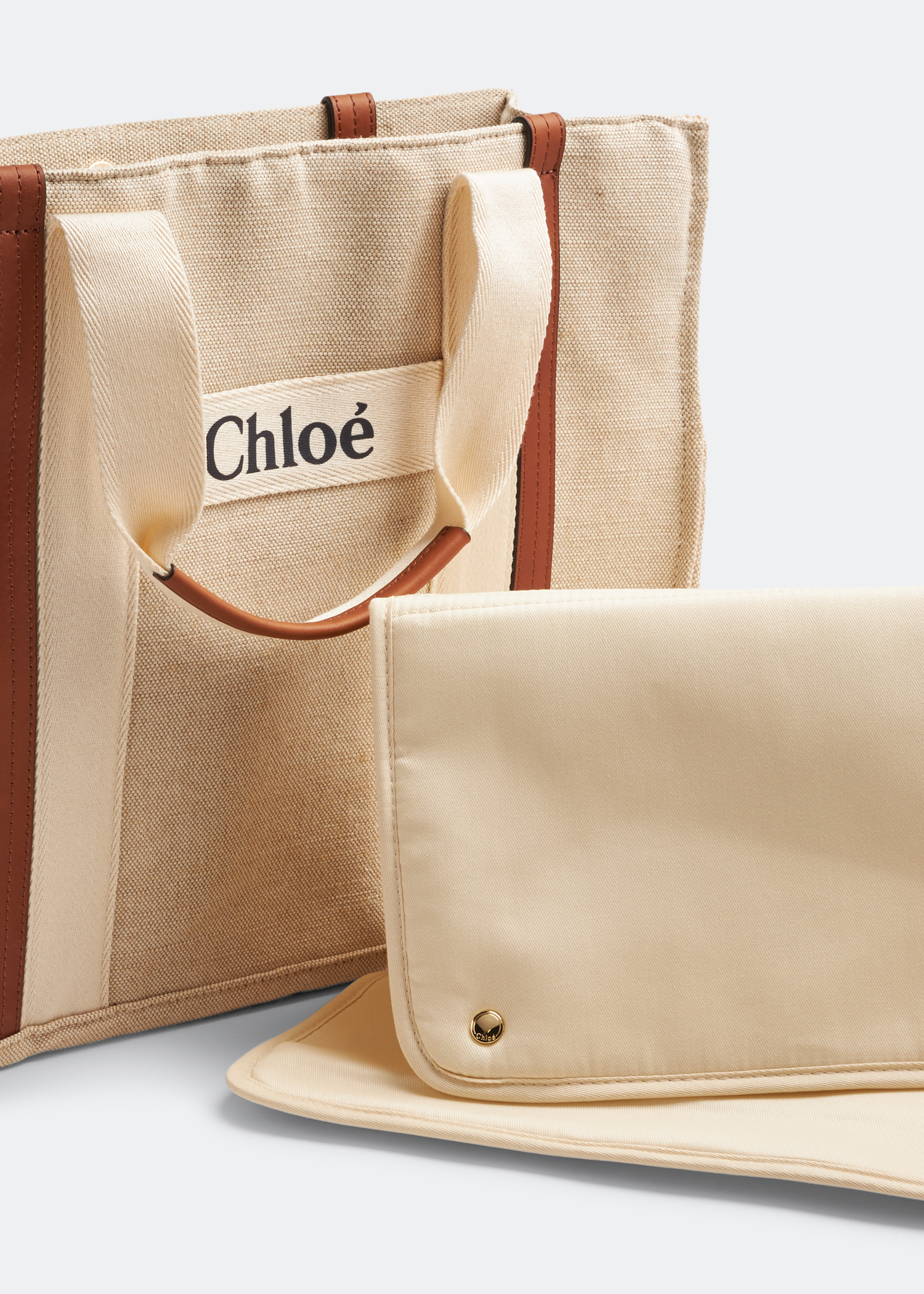 韓国[babylclub] Bmc shaggy baby bag - 3col Chloé Baby changing bag for Girl - Beige in UAE | Level Shoes