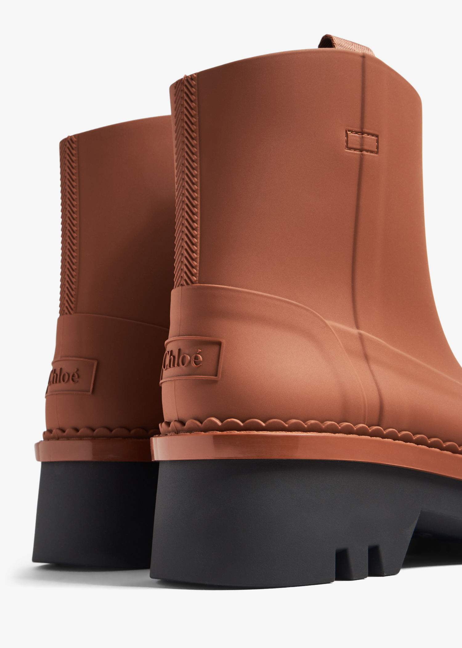 Chloé Raina rain boots for Women - Brown in UAE | Level Shoes