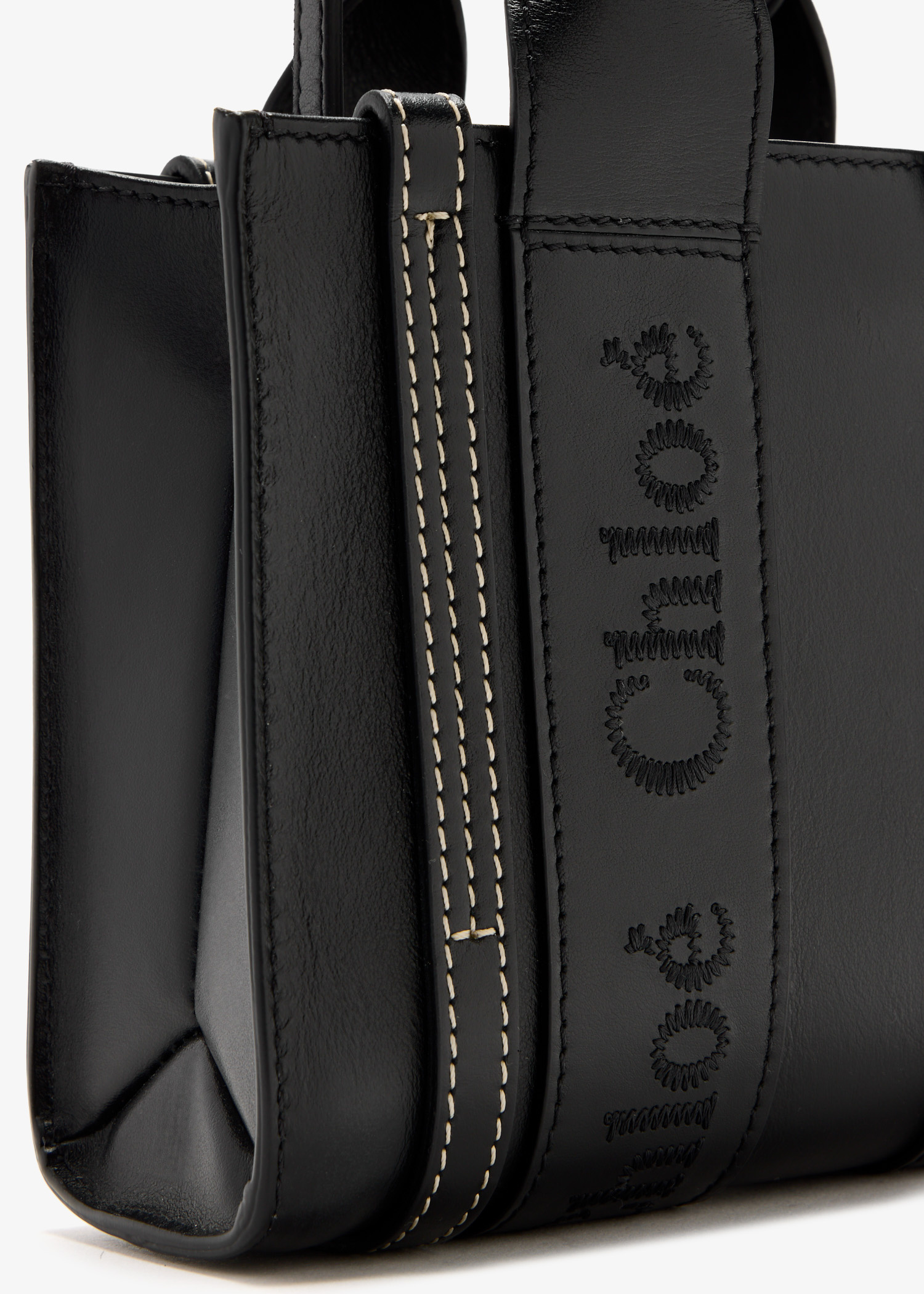 限定Chloé woody small tote with stra black Chloé Small Woody Leather Tote Bag | Black | FARFETCH