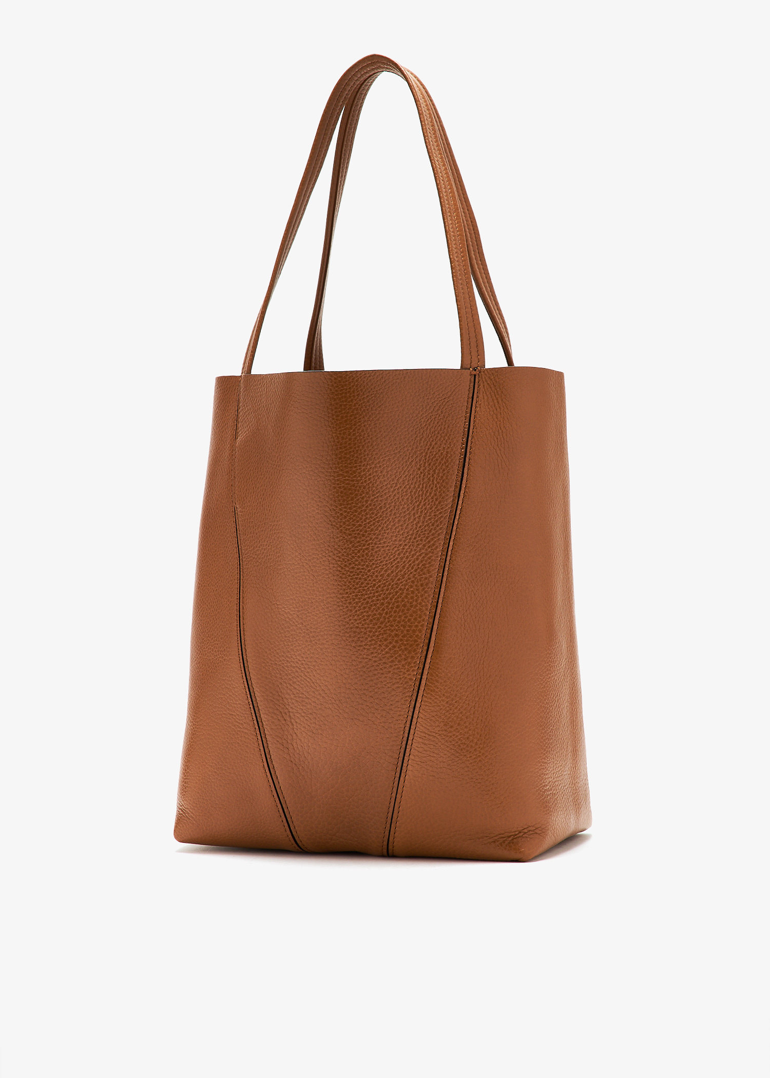 トートバッグ Chloe FW25 \"CHLOE SPIN\" BAG (CHC25SS811N84 001) Chloé Spin Tote Bag In Grained Leather in Black | Chloé US