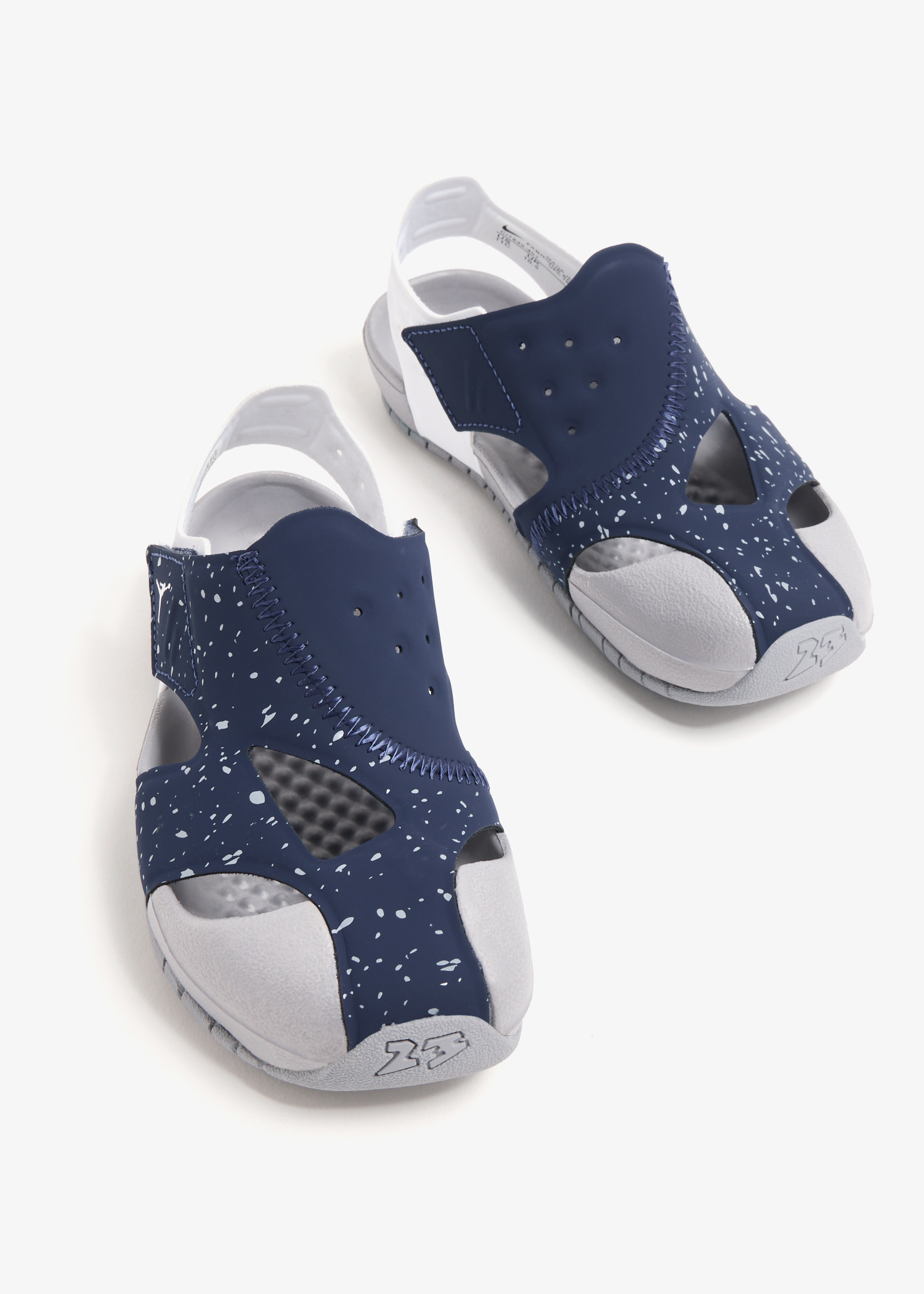 Nike Jordan Flare sandals for Boy - Blue in UAE | Level Shoes