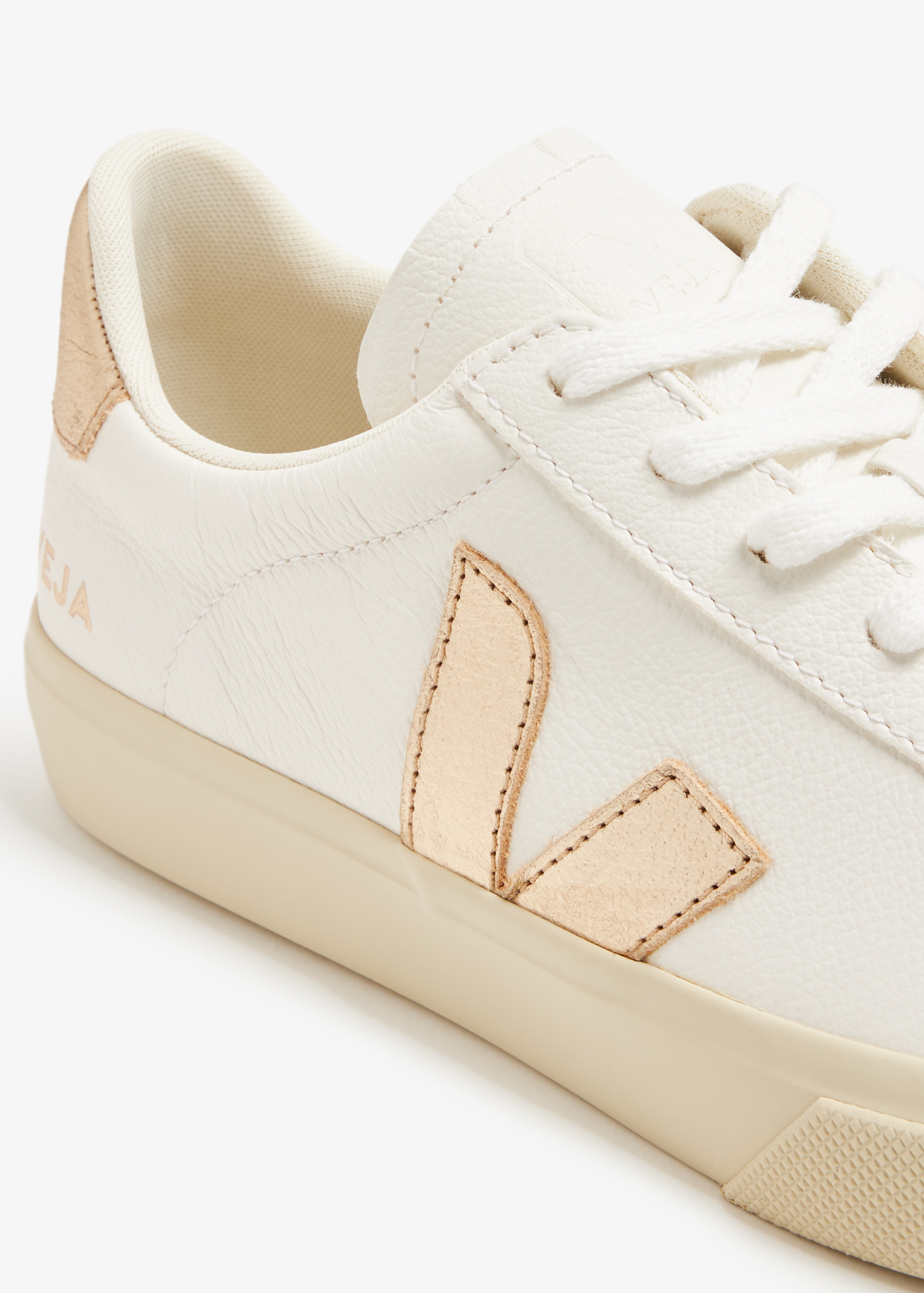 Veja Campo sneakers for Women - White in USA | Level Shoes