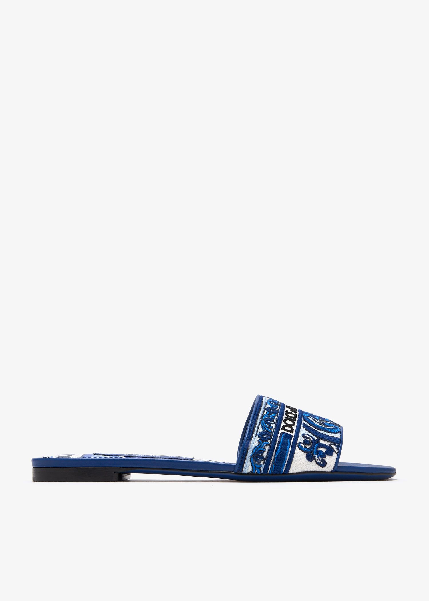 サンダル・ミュール DOLCE&GABBANA DG LOGO SLIDES WITH MAIOLICA EMBROIDERY Dolce&Gabbana Maiolica-embroidered slide sandals for Women
