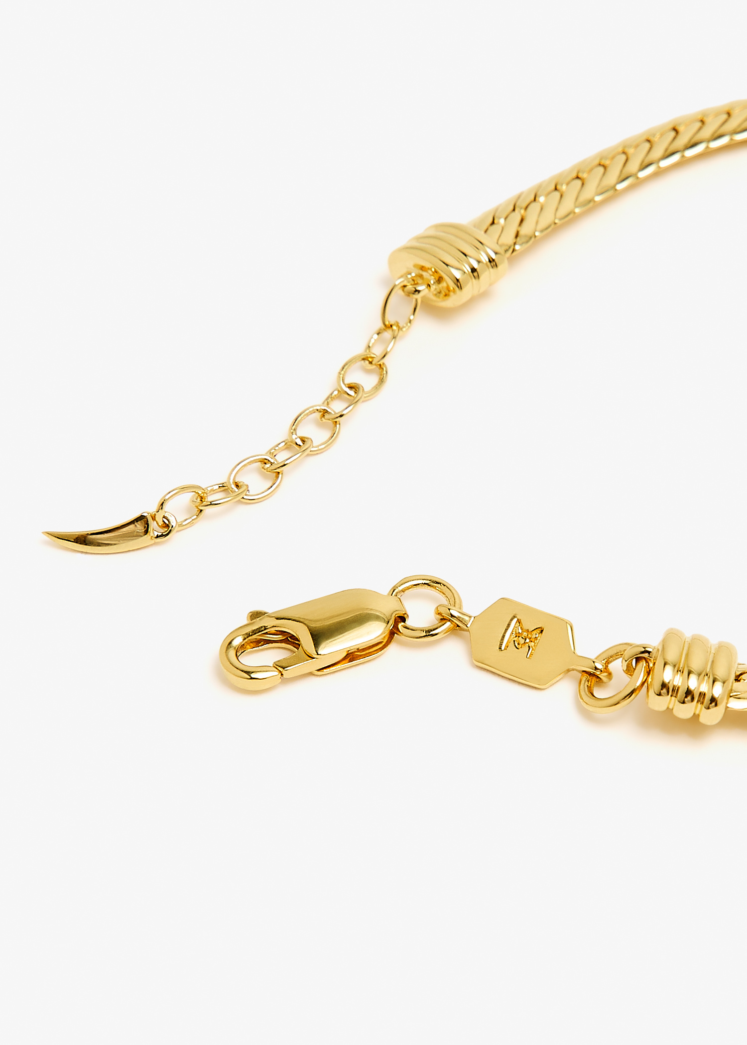 Missoma Camail chain bracelet for Women - Gold in UAE | Level Shoes
