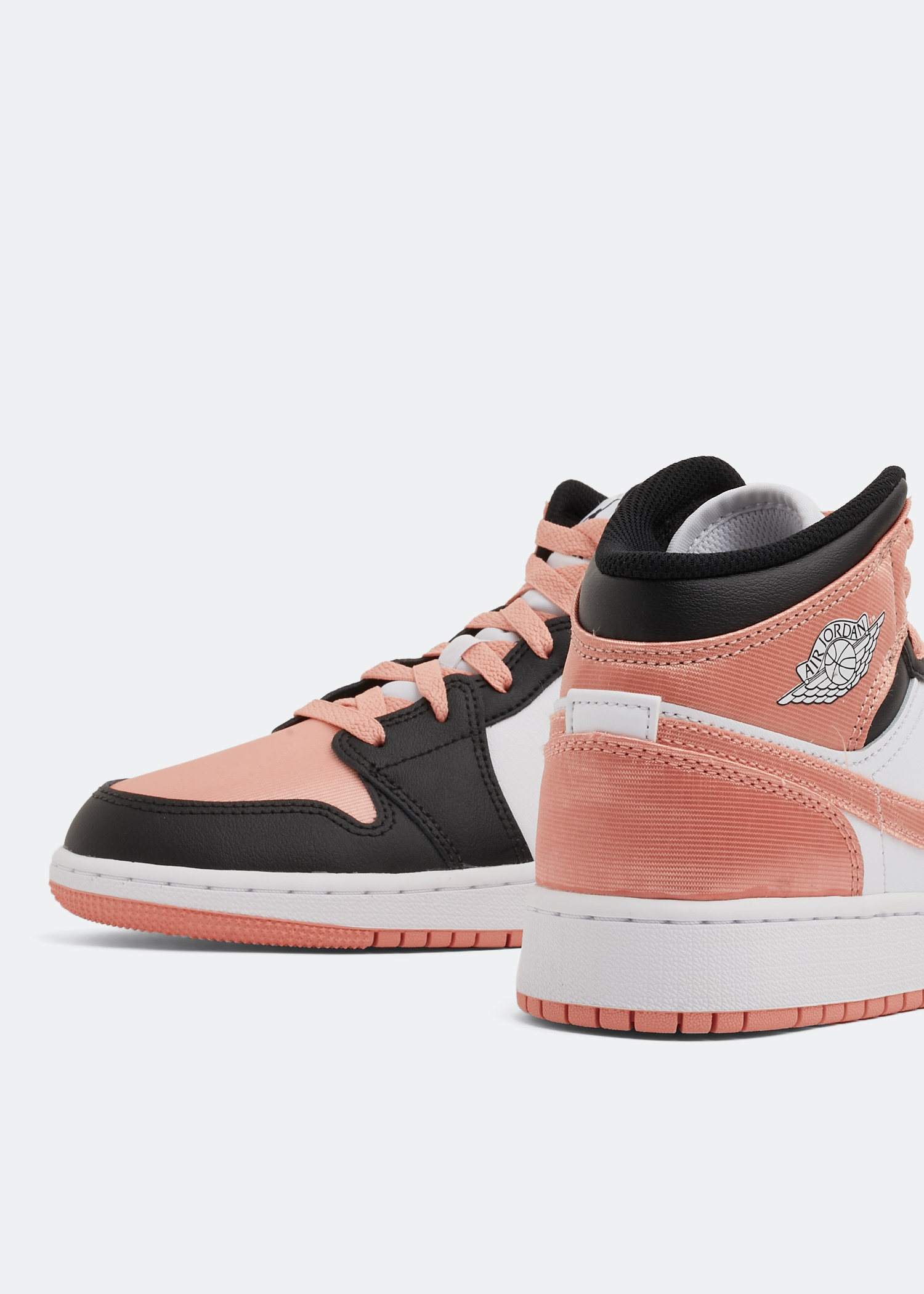 Nike Air Jordan 1 Mid 'Light Madder Root' sneakers for Kids Unisex