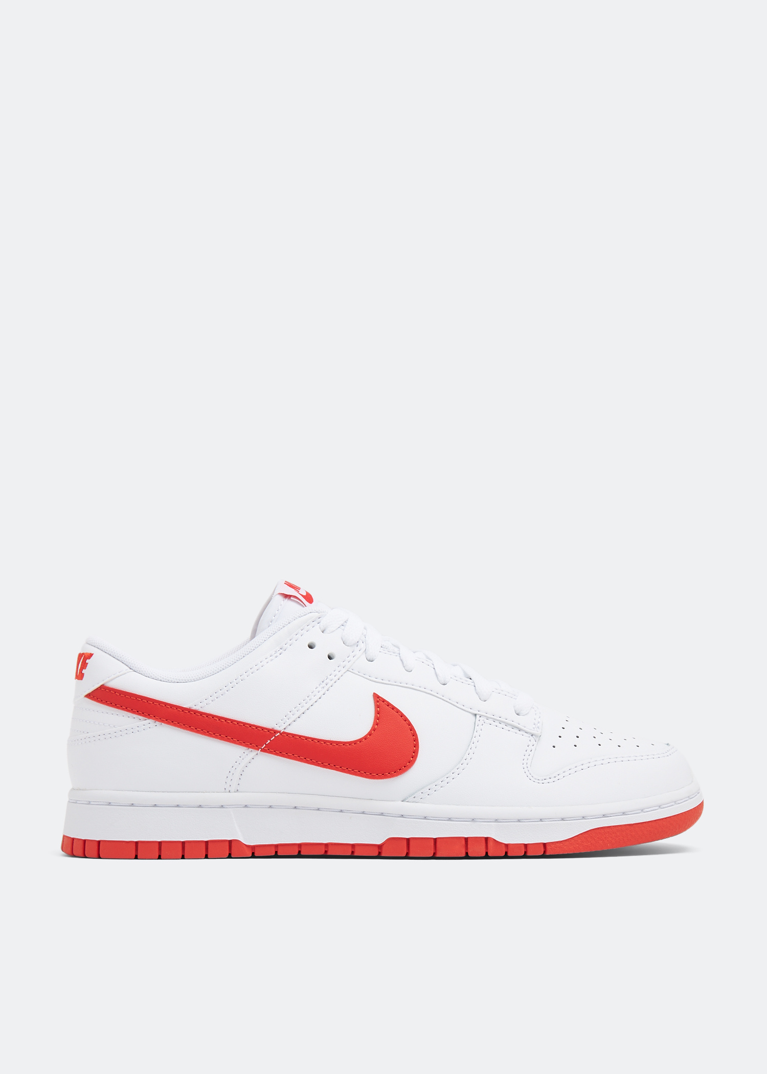 Nike Dunk Low 'Picante Red' sneakers for Men - White in UAE