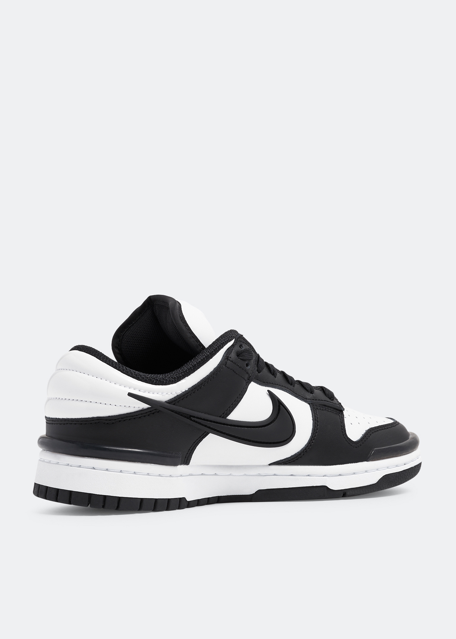 Nike Dunk Low Twist 'Panda' sneakers for Women - Black in USA