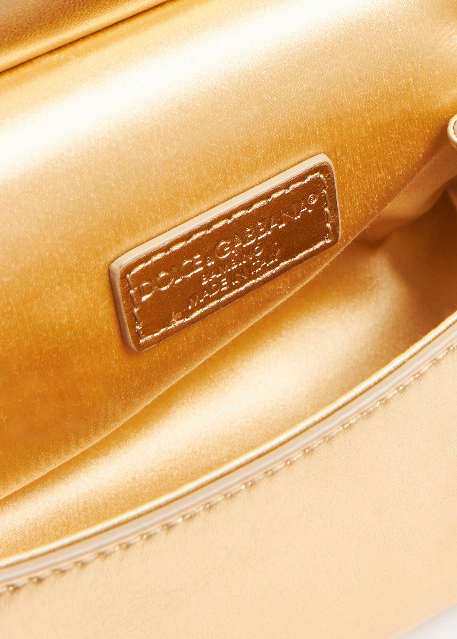 【関税＆送料込み】Dolce & Gabbana Sicily Small Shopping Ba Satin mini Sicily handbag in Red for Girls | Dolce&Gabbana®