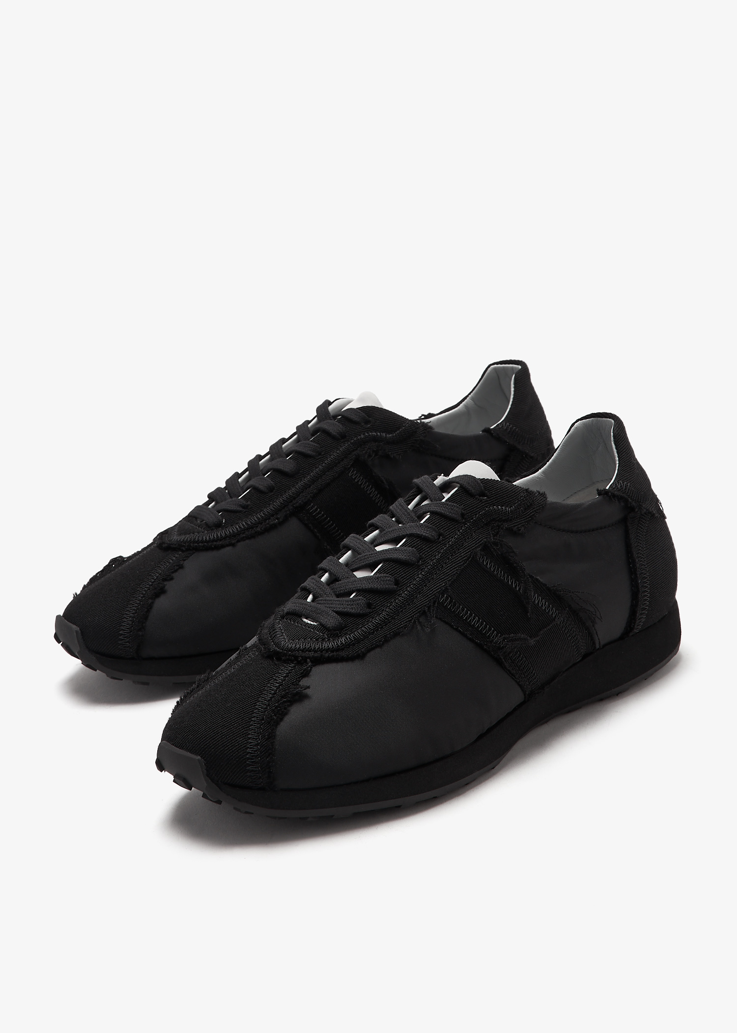スニーカー The Row SS25 'Mica' sneakers (F2076SL3 BLACK) THE ROW Mica Distressed Lace-Up Sneakers - Bergdorf Goodman