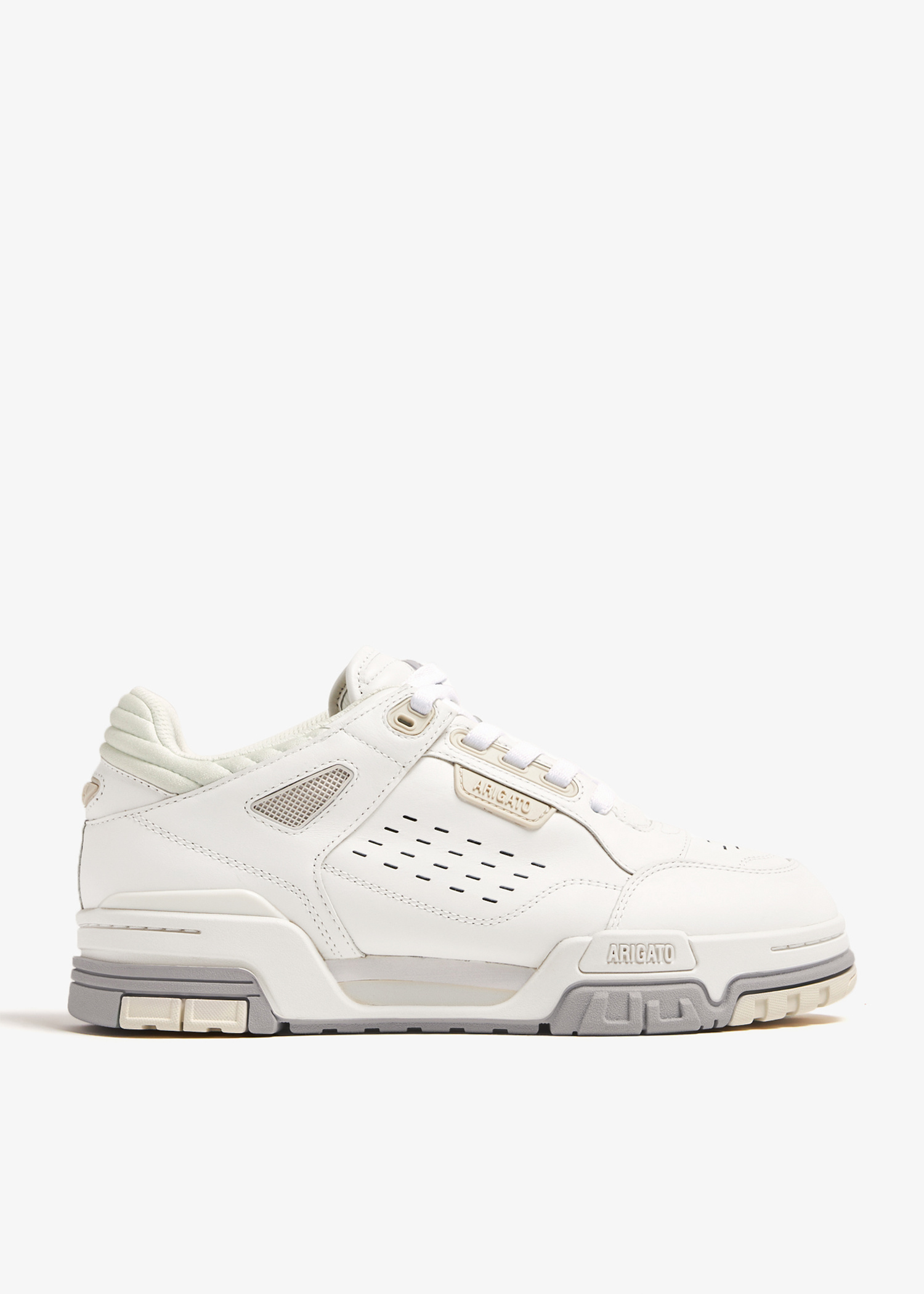 【関税込み】Axel Arigato ホワイト＆グリーン Onyx スニーカー Axel Arigato Onyx Sneaker White/Green at CareOfCarl.com