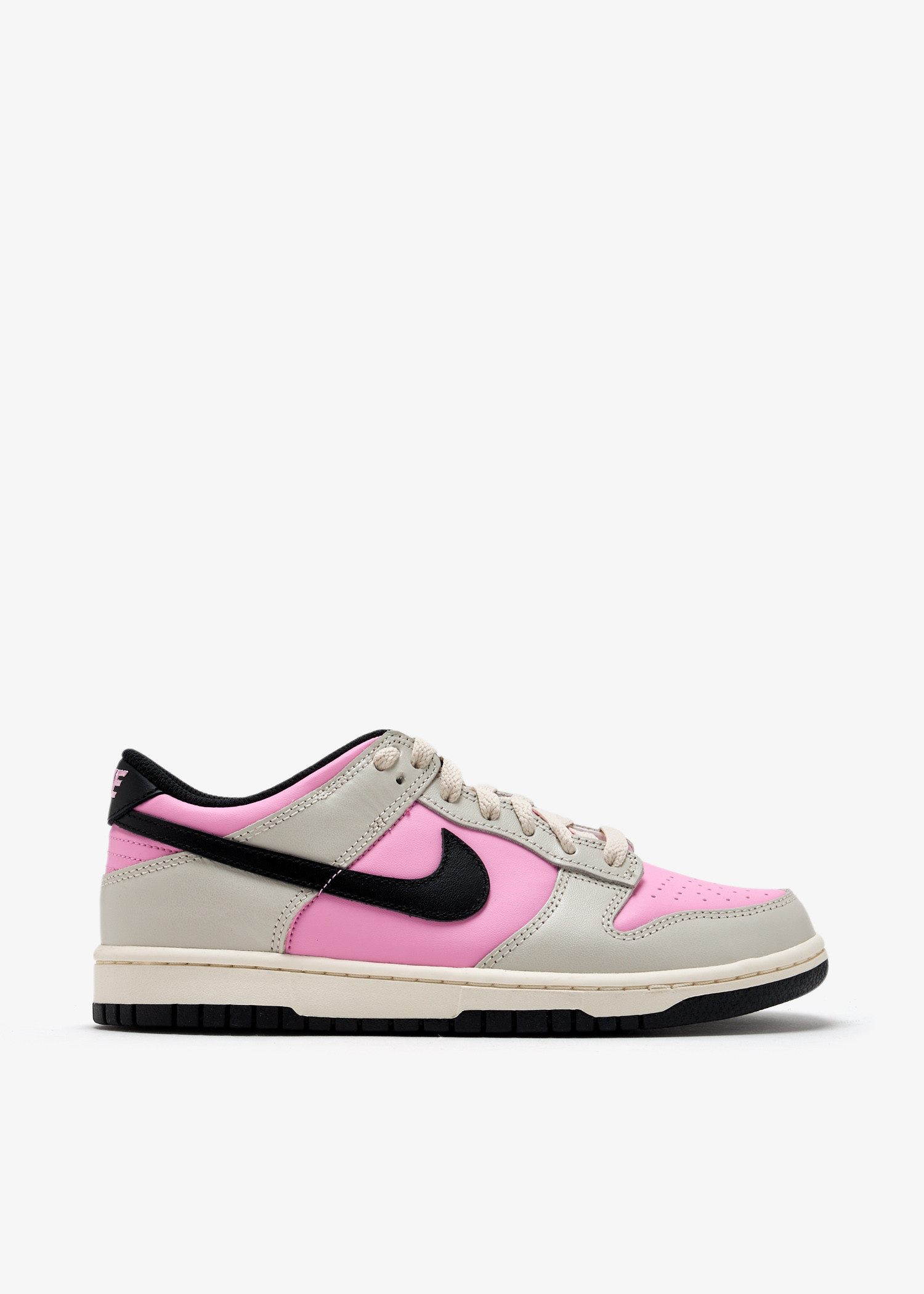 Nike Dunk Low sneakers for Girl - Pink in UAE | Level Shoes