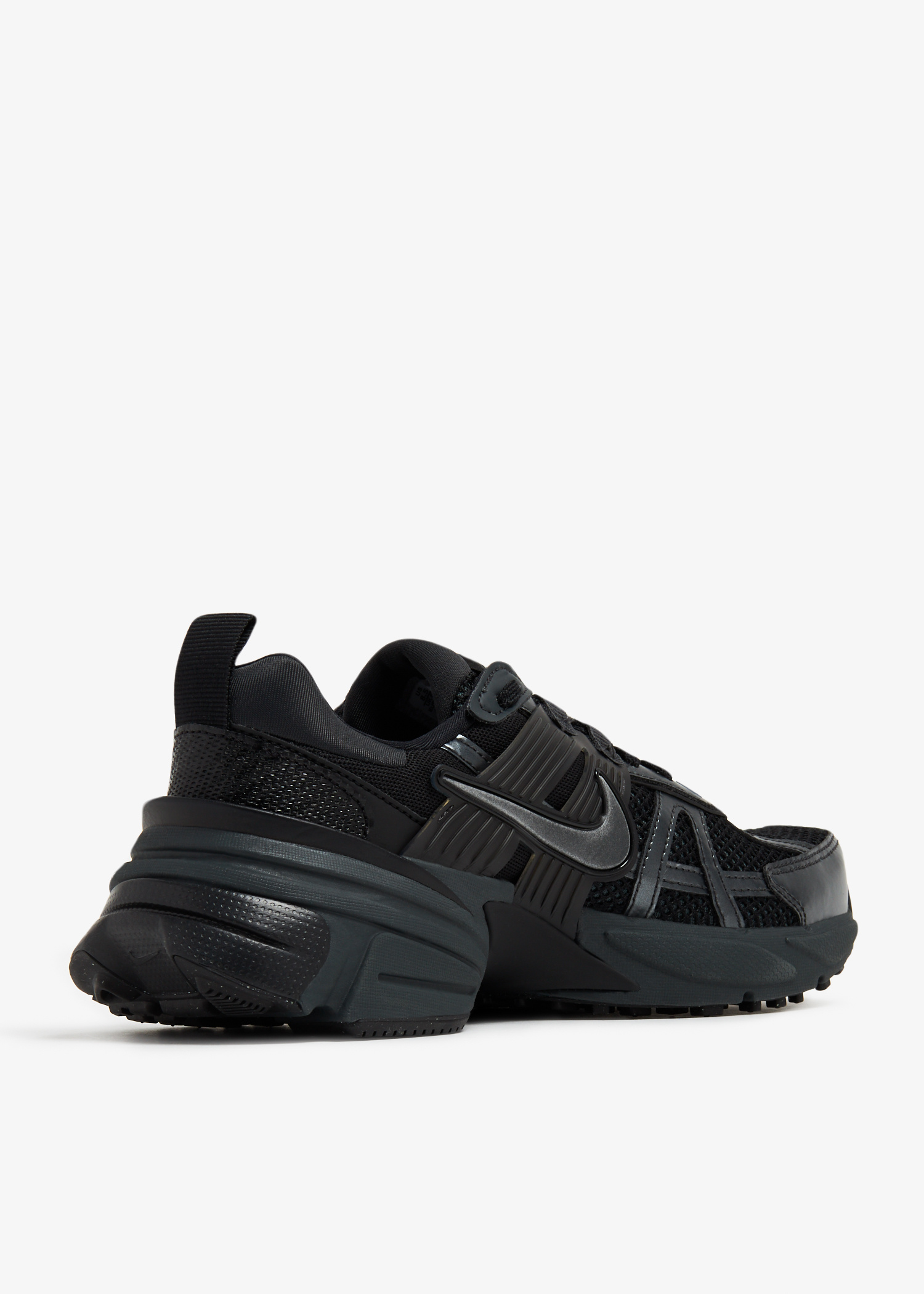 NIKE V2K RUN ブラック NIKE/ ナイキ】V2K run(Black)（スニーカー）｜NIKE（ナイキ）の