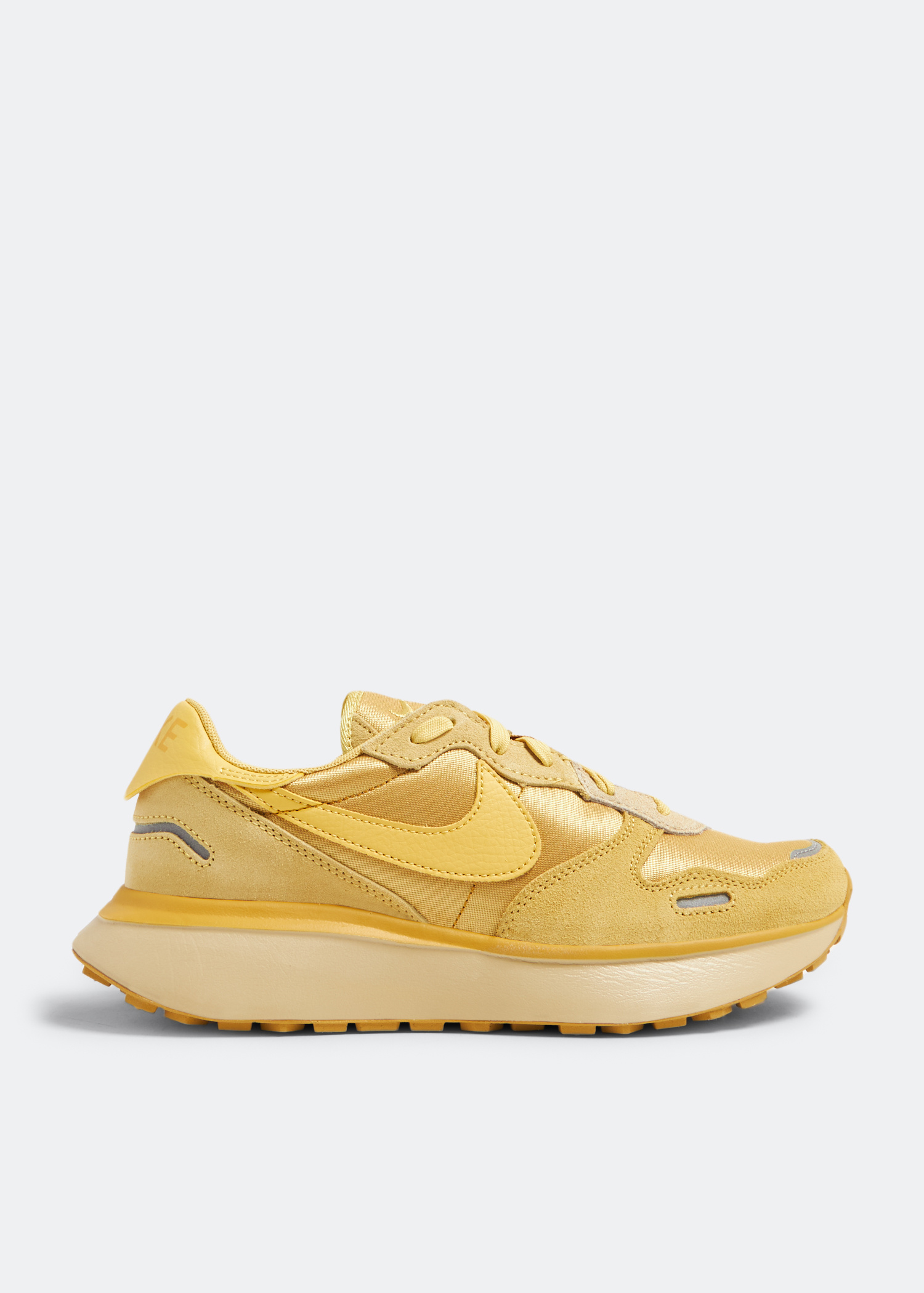 Nike Phoenix Waffle sneakers for Women - Gold in USA | Level Shoes