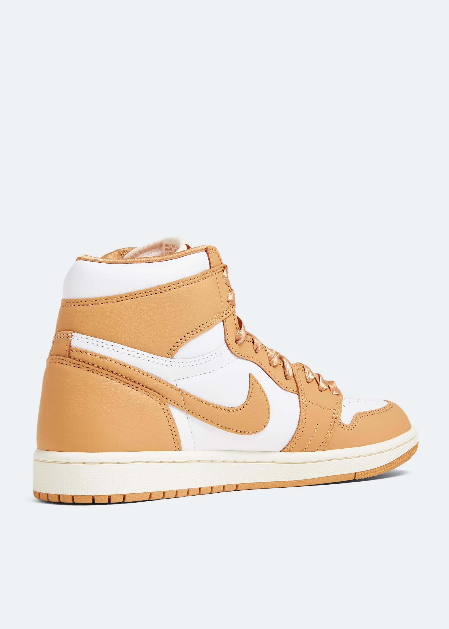 Nike Air Jordan 1 Retro High OG 'Praline' sneakers for Women
