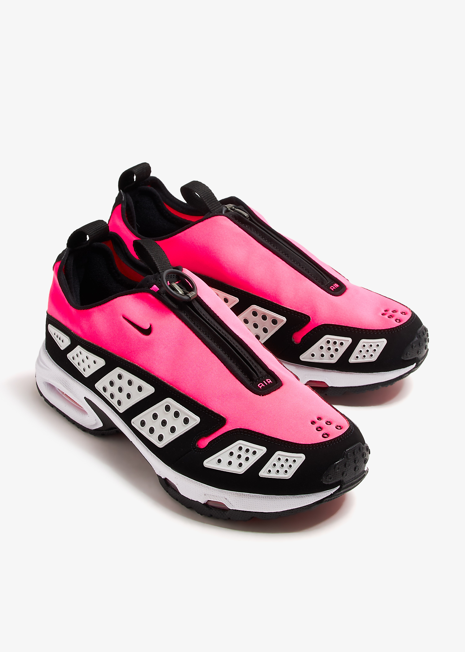 Air Max SNDR Hyper Pink and Black ★ FZ2068-600 Nike Womens Air Max SNDR (Hyper Pink/Black/White) – CNCPTS